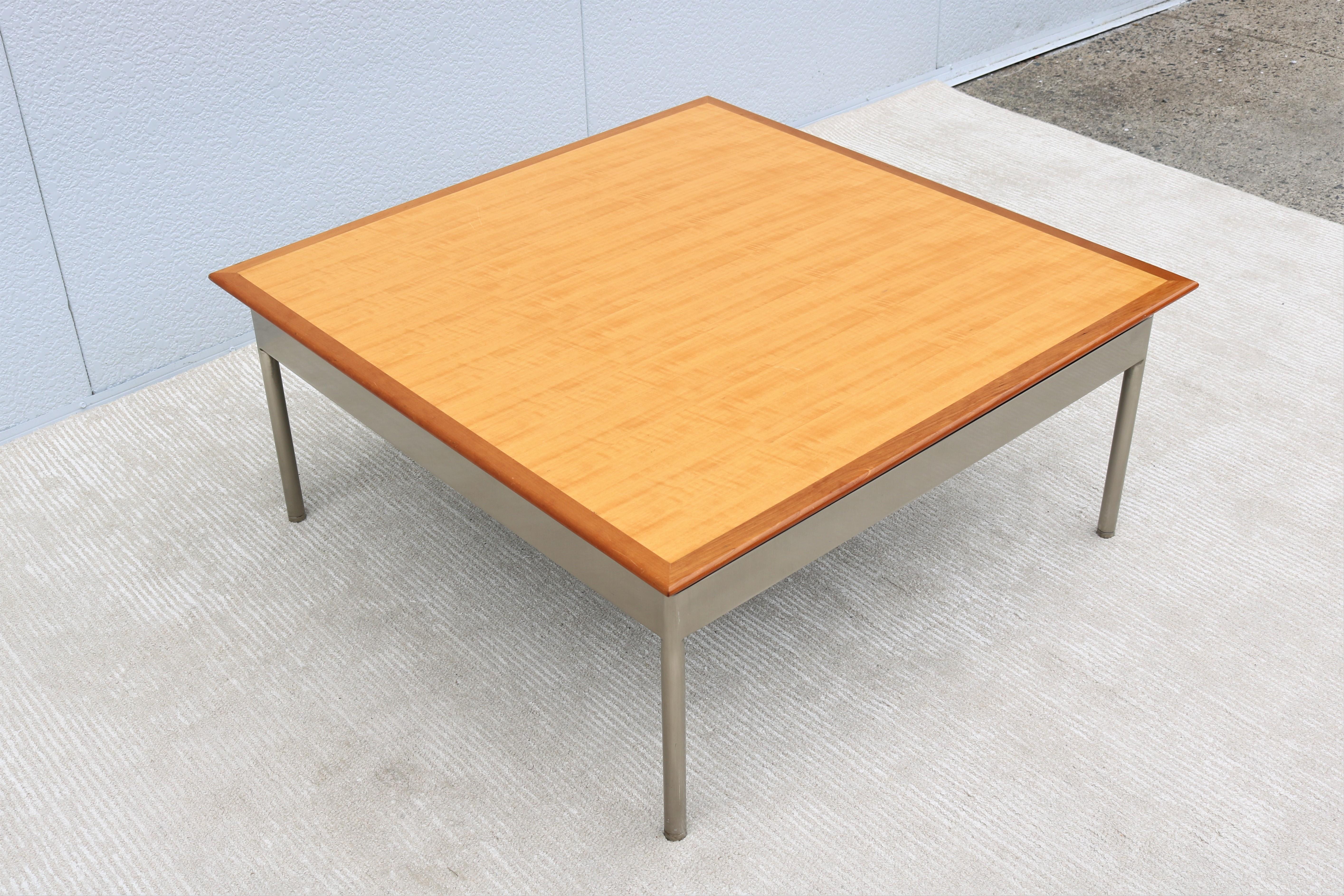 Contemporary Anthony Garrett for Geiger Garrett Classic Square Coffee Table In Good Condition For Sale In Secaucus, NJ