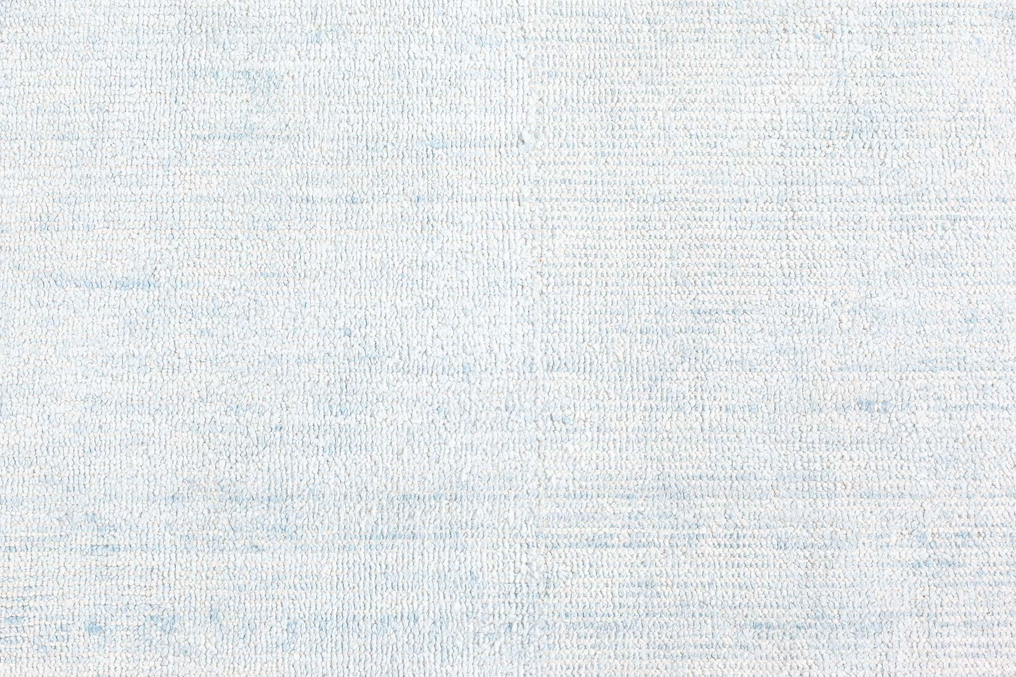 Aqua-blauer Wollteppich von Doris Leslie Blau
Größe: 3'5
