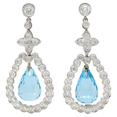 Orecchini a goccia a stella in oro bianco 18 carati con diamante e acquamarina Contemporary