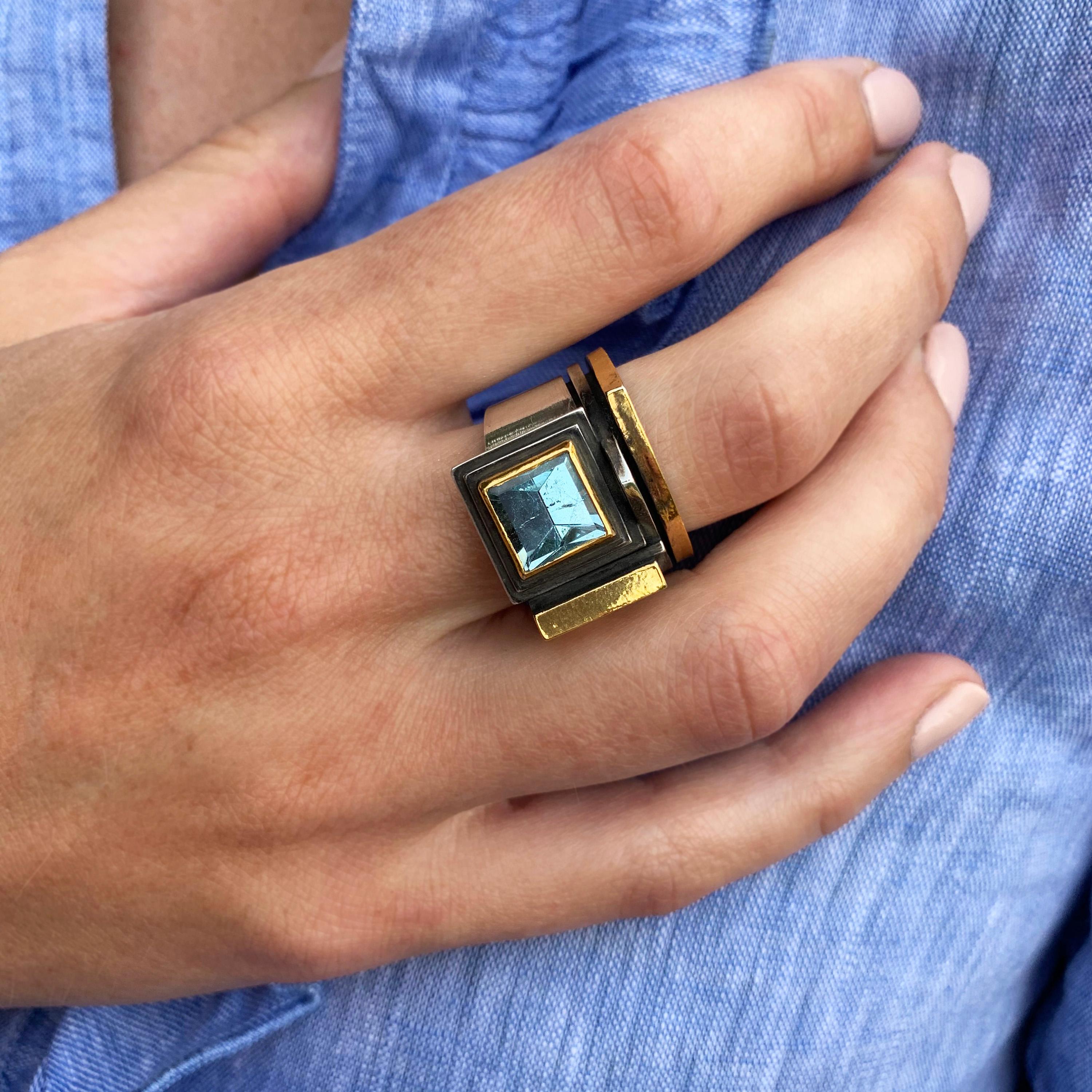 Contemporary Aquamarine Statement Ring In New Condition In Dublin 2, Dublin 2