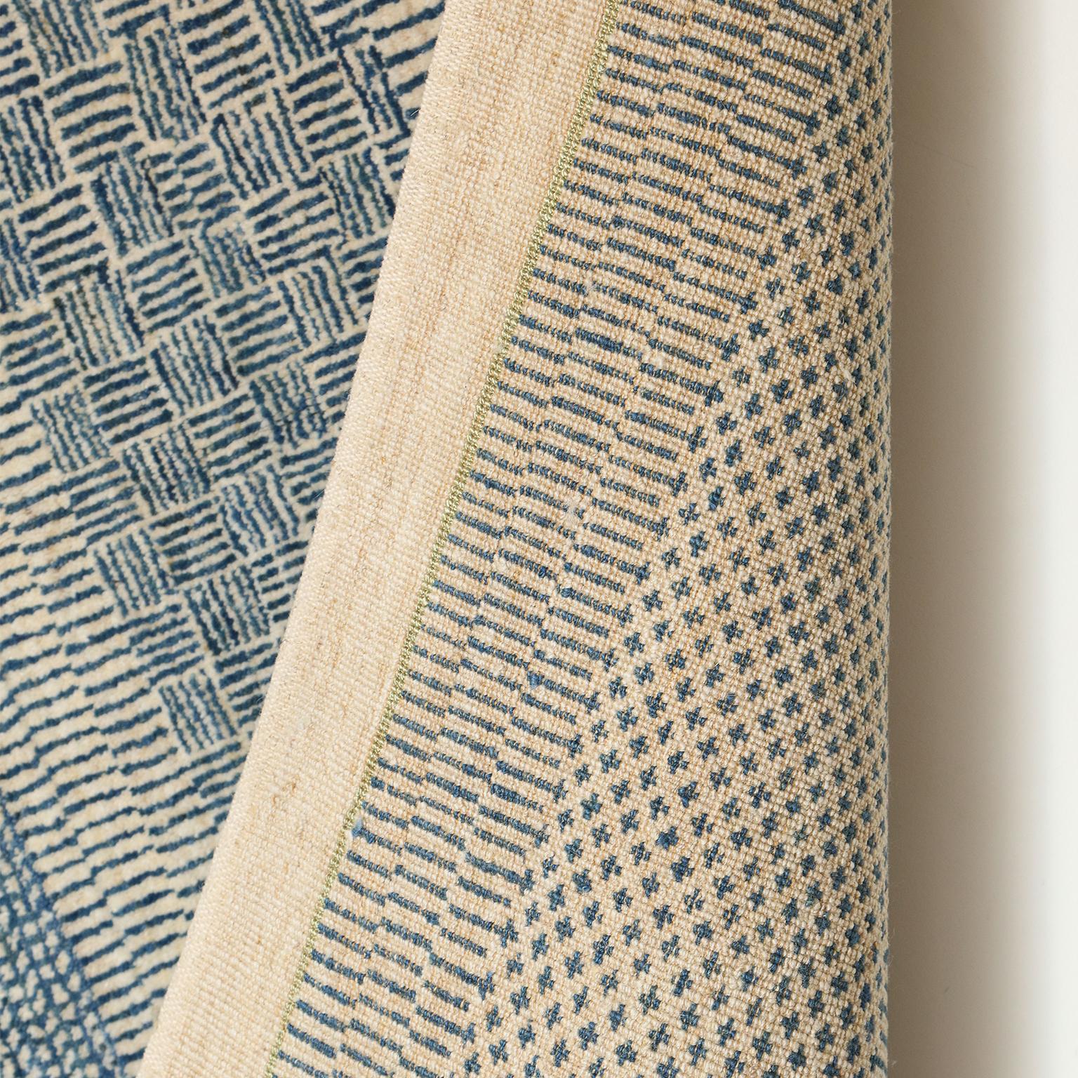 Moderner persischer Teppich „Rain“ von Orley Shabahang, Blau und Creme, Wolle, 8' x 10' im Angebot 2