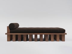 Contemporary Arcus Daybed in Walnuss