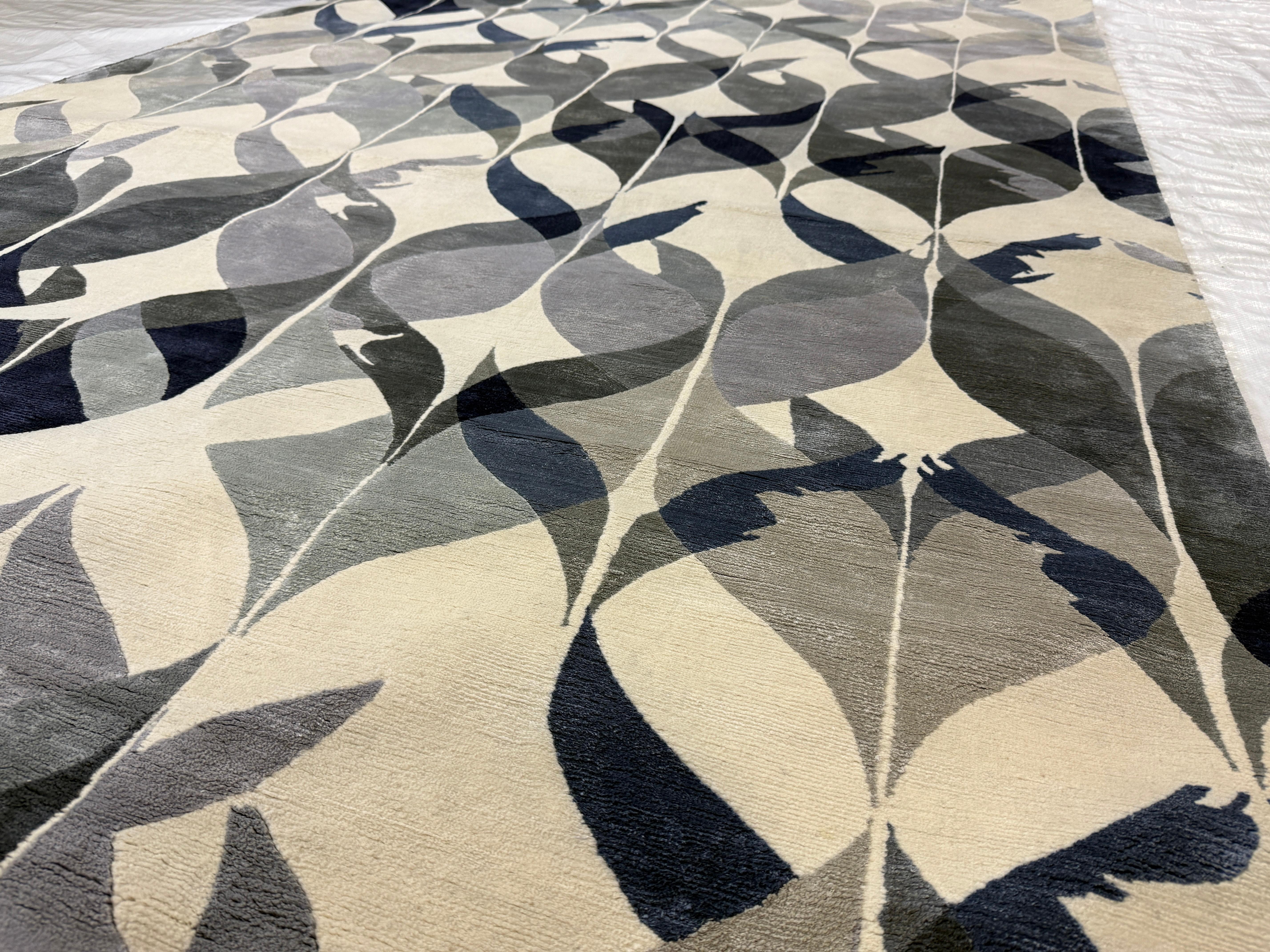 XXIe siècle et contemporain Tapis de sol contemporain en bleu, fait main en soie-pashmina-laine, 