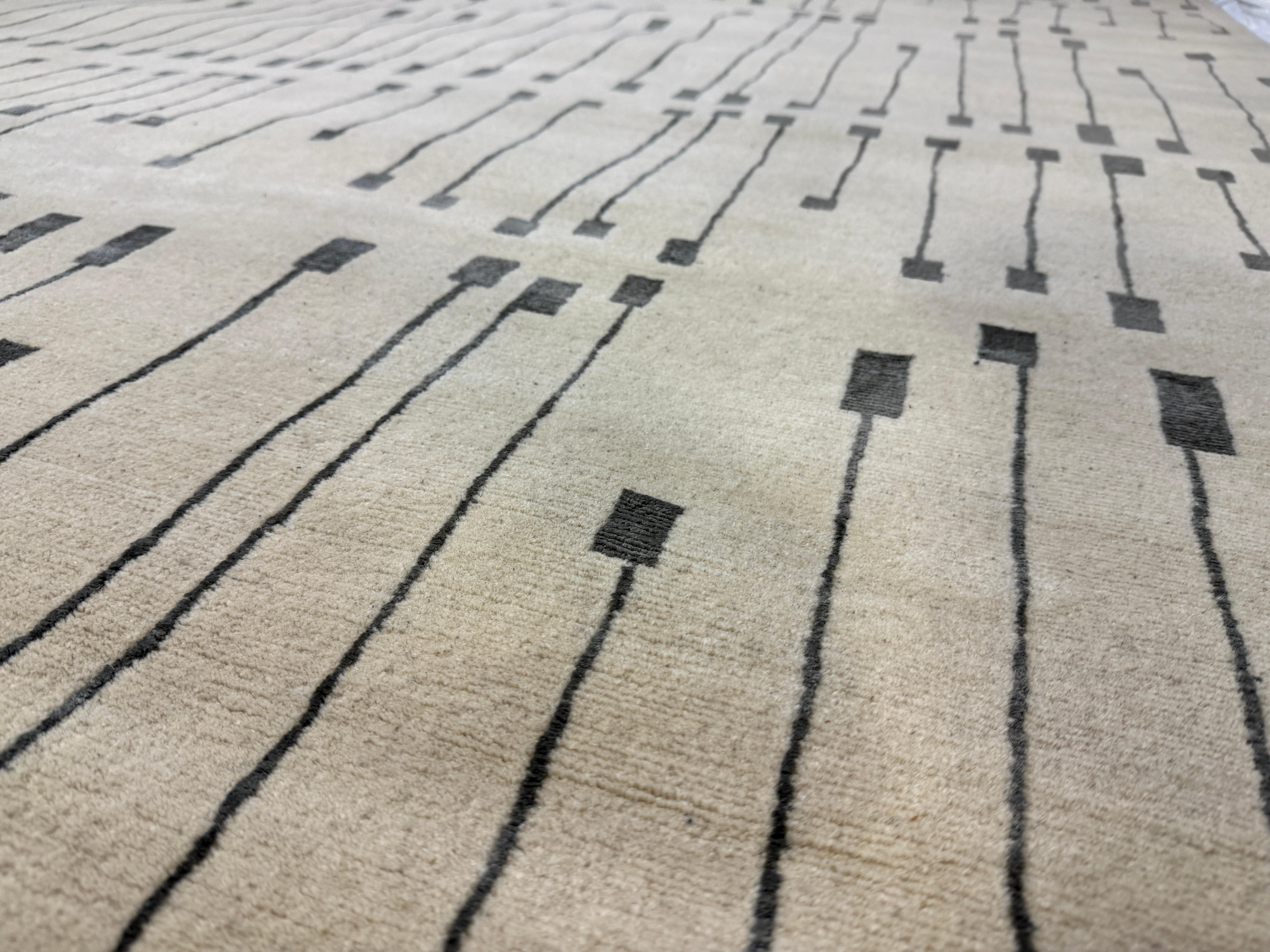 Alfombra contemporánea en mostaza dorado, hecha a mano con 