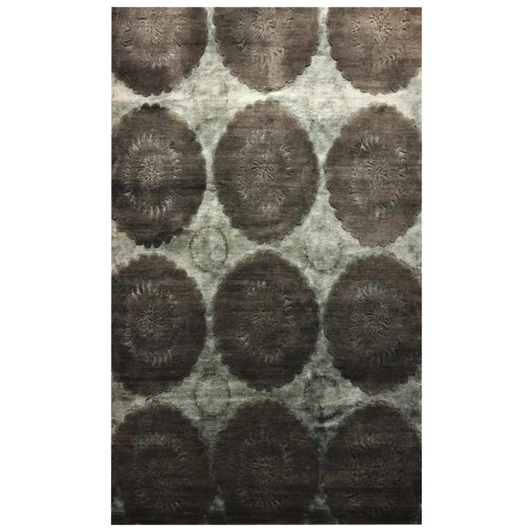 Contemporary Area Rug in Olive and Mint, Handmade of Silk and Wool, "Noche" For Sale