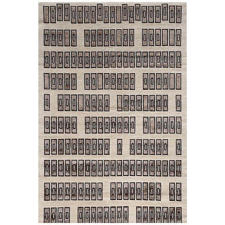 Contemporary Area Rug in Taupe Black Silver, Handmade of Silk Wool, "Deco Drive" For Sale