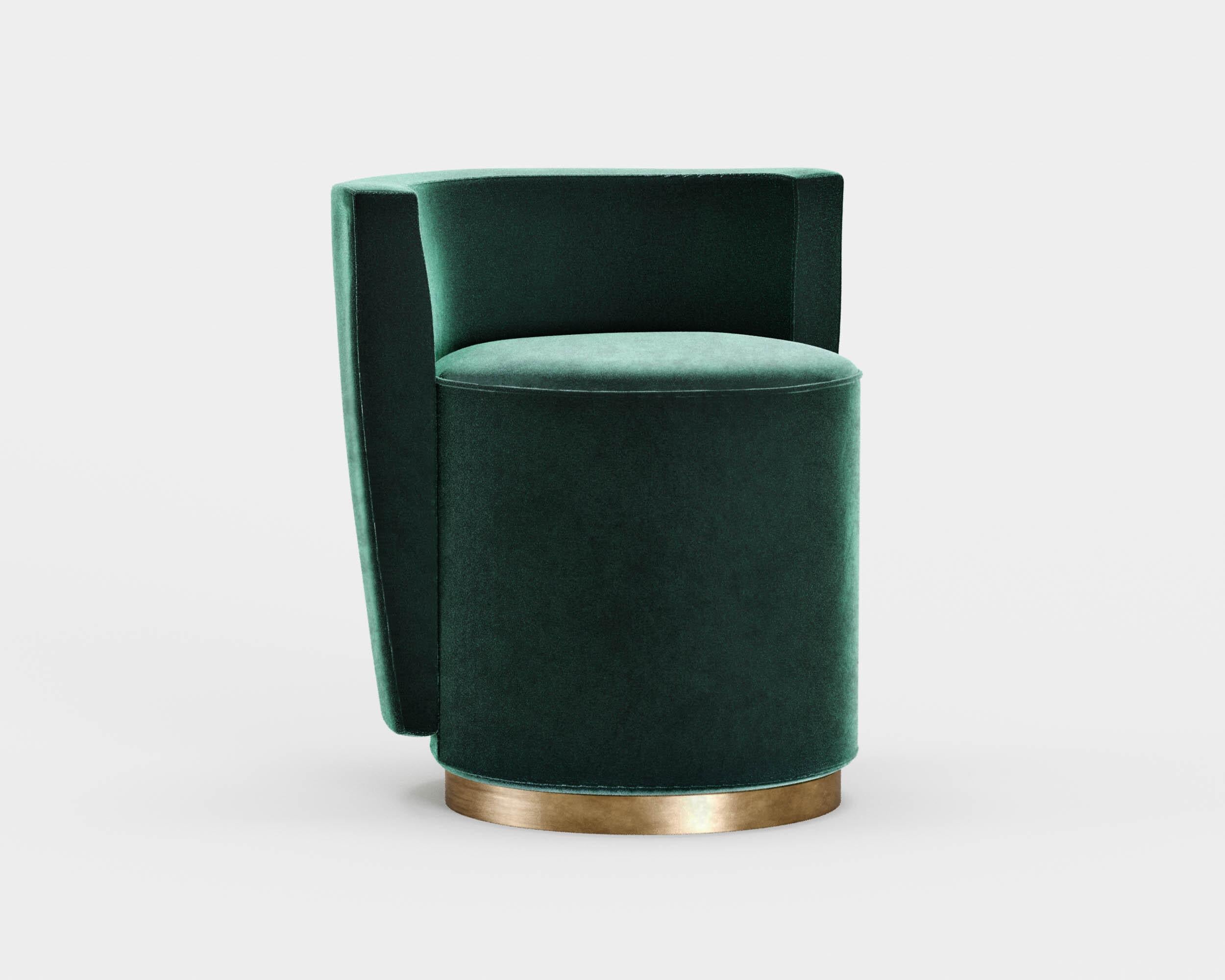 'Bond Street' Armchair by Man of Parts
Signed by Yabu Pushelberg

Dimensions: H. 65.5 x 63 x 57  cm
Seat height : 48 cm

Model shown: Kvadrat, Balboa, 0015

A wide range of fabrics is available 

__________________

The Bond Street swivel armchair