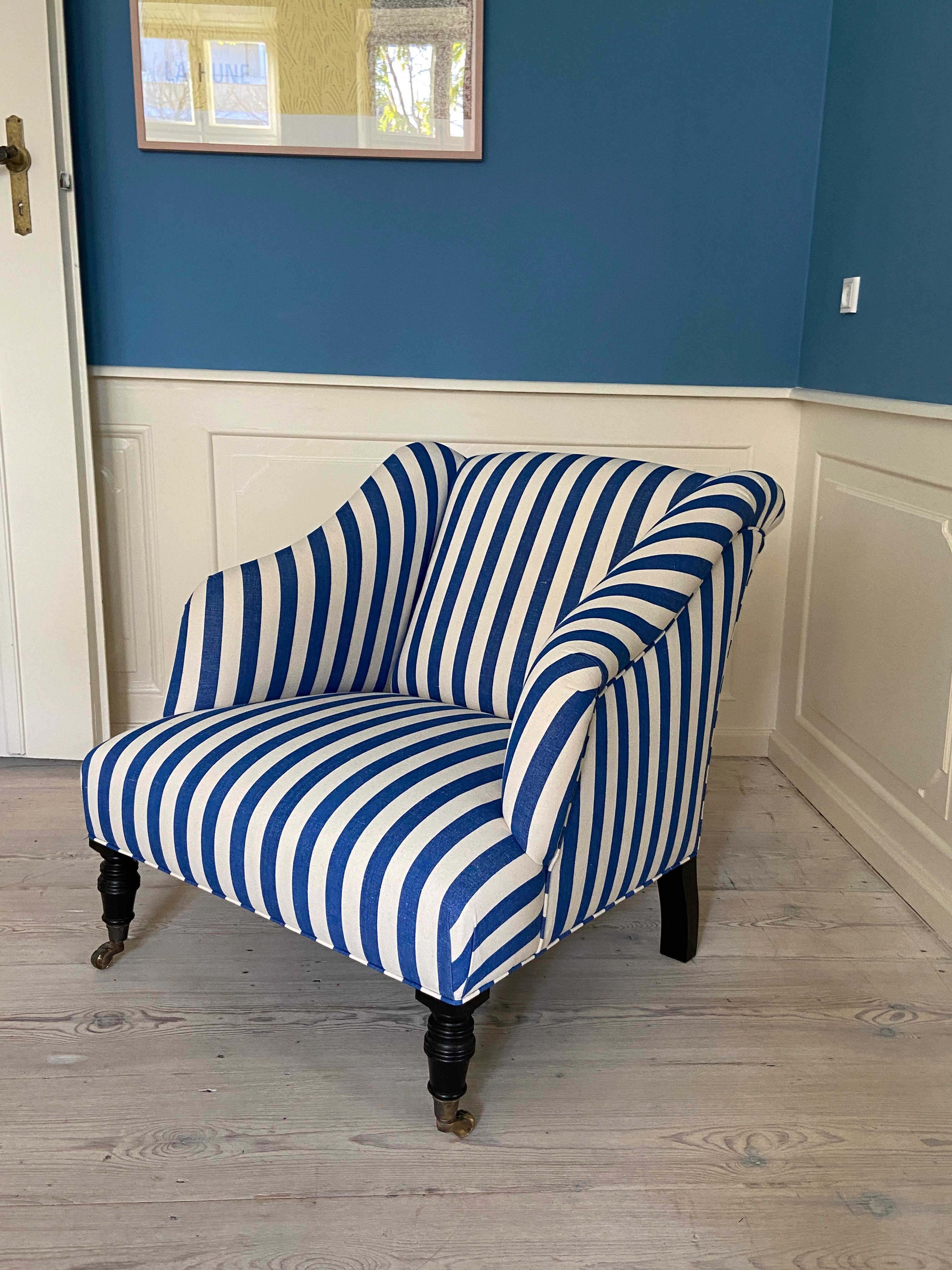 Belgian Contemporary Armchair in Customized Blue Wide Striped Upholstery, Belgium, 2023 For Sale
