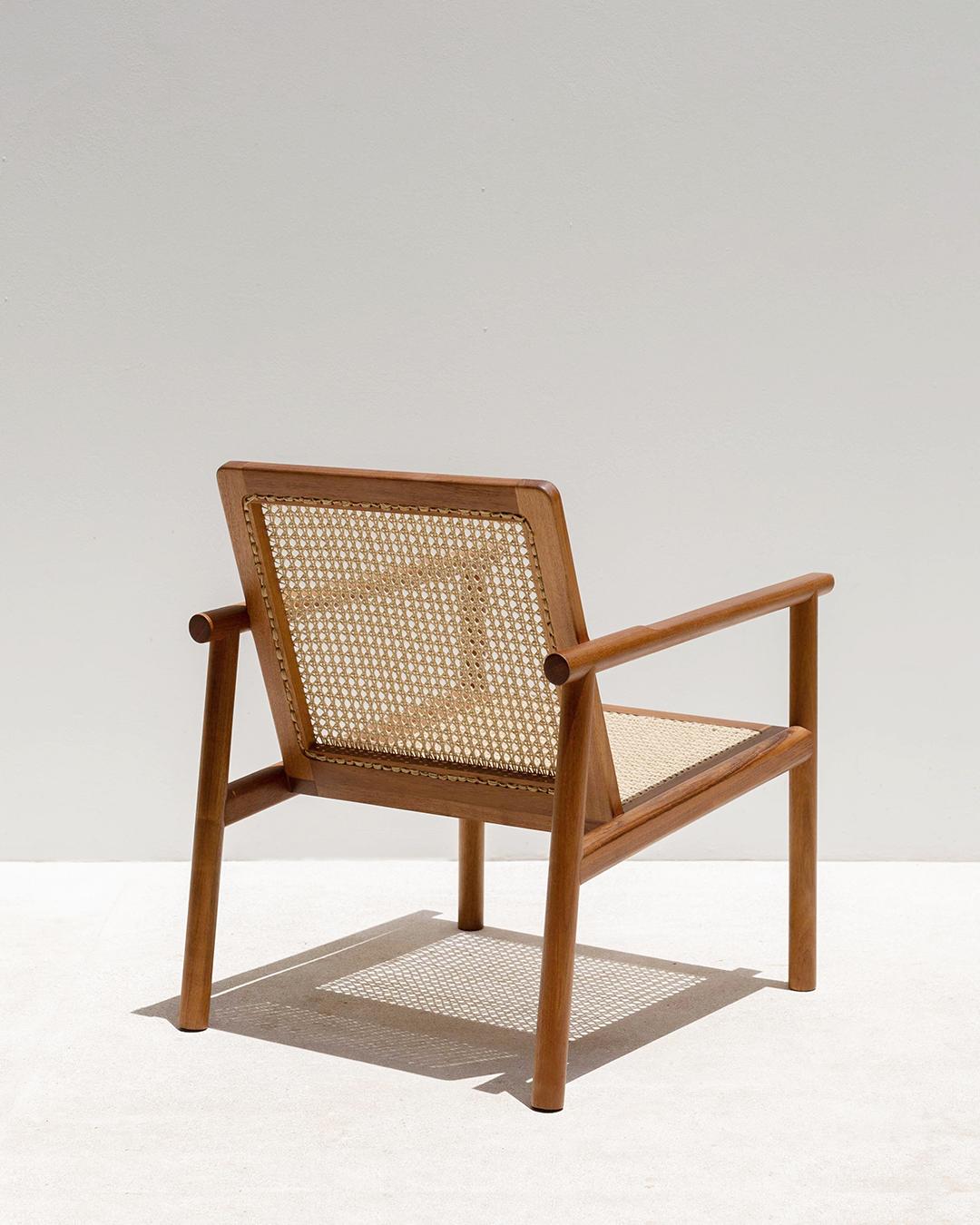 Hand-Woven Contemporary Armchair in Mexican Hardwood  For Sale 6