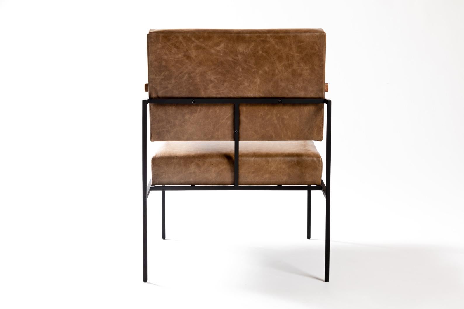 Minimalistischer minimalistischer Sessel „Helena“ von Samuel Lamas (Brasilianisch) im Angebot