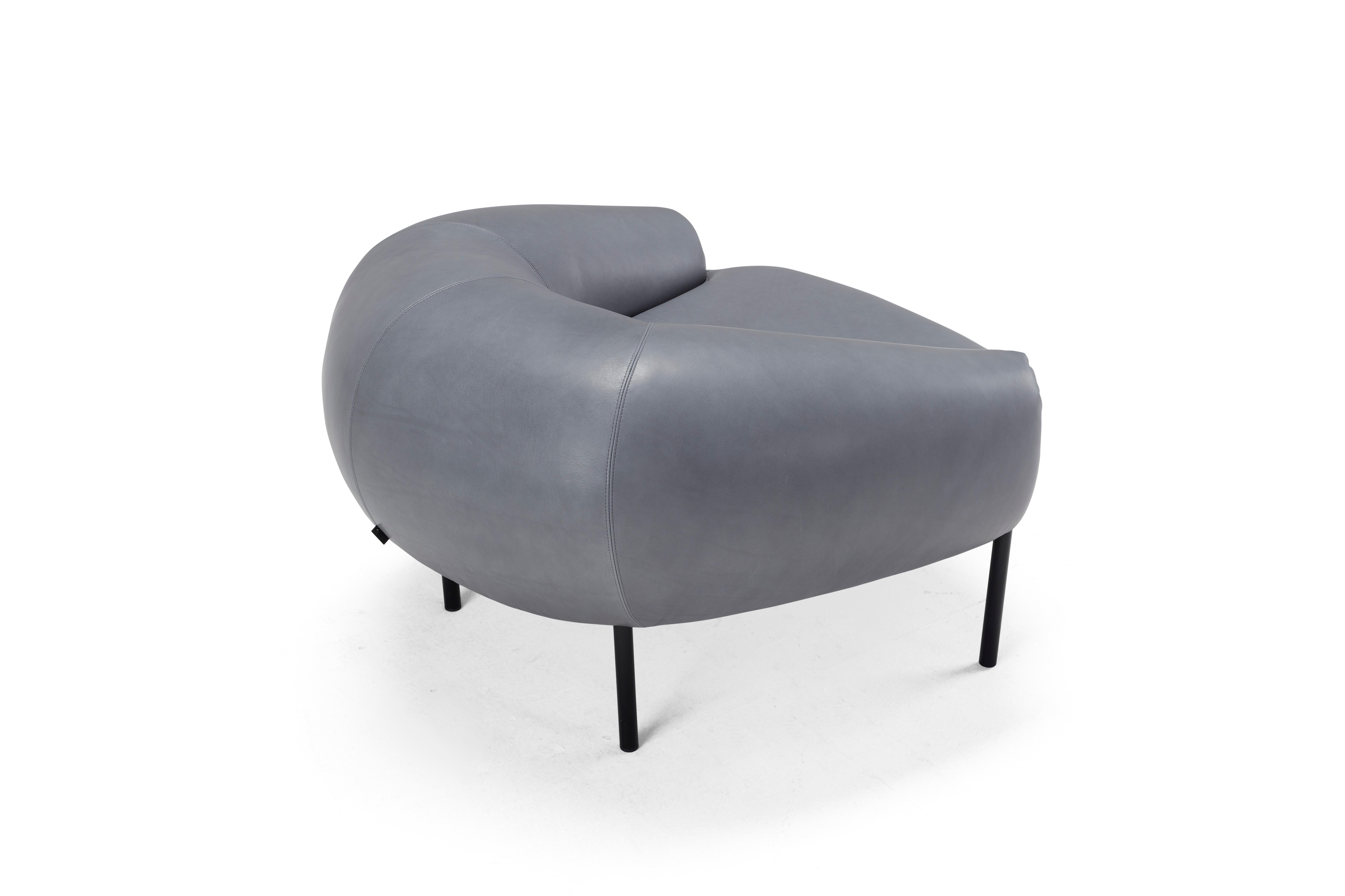 Leather Contemporary Armchair 'Isola' by Amura Lab, Nubes 08 For Sale