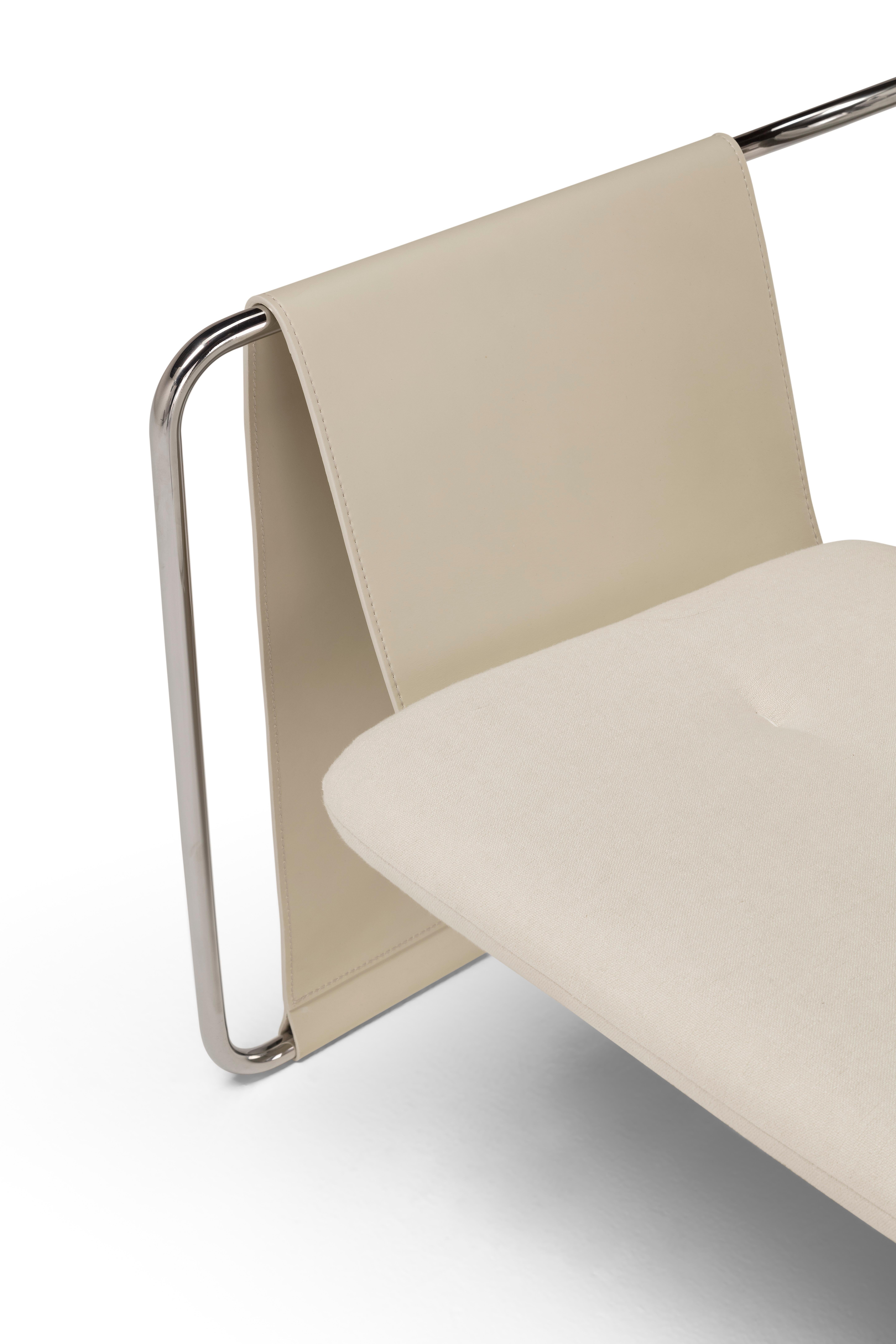 Fauteuil contemporain 'KIMONO' Tissu et cuir beige, acier chromé en vente 7