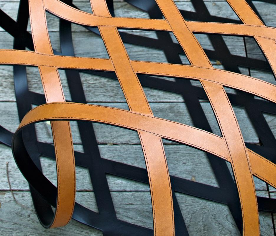 Contemporary Armchair Made of Steel Frame Covered with Saddle Leather For Sale 2