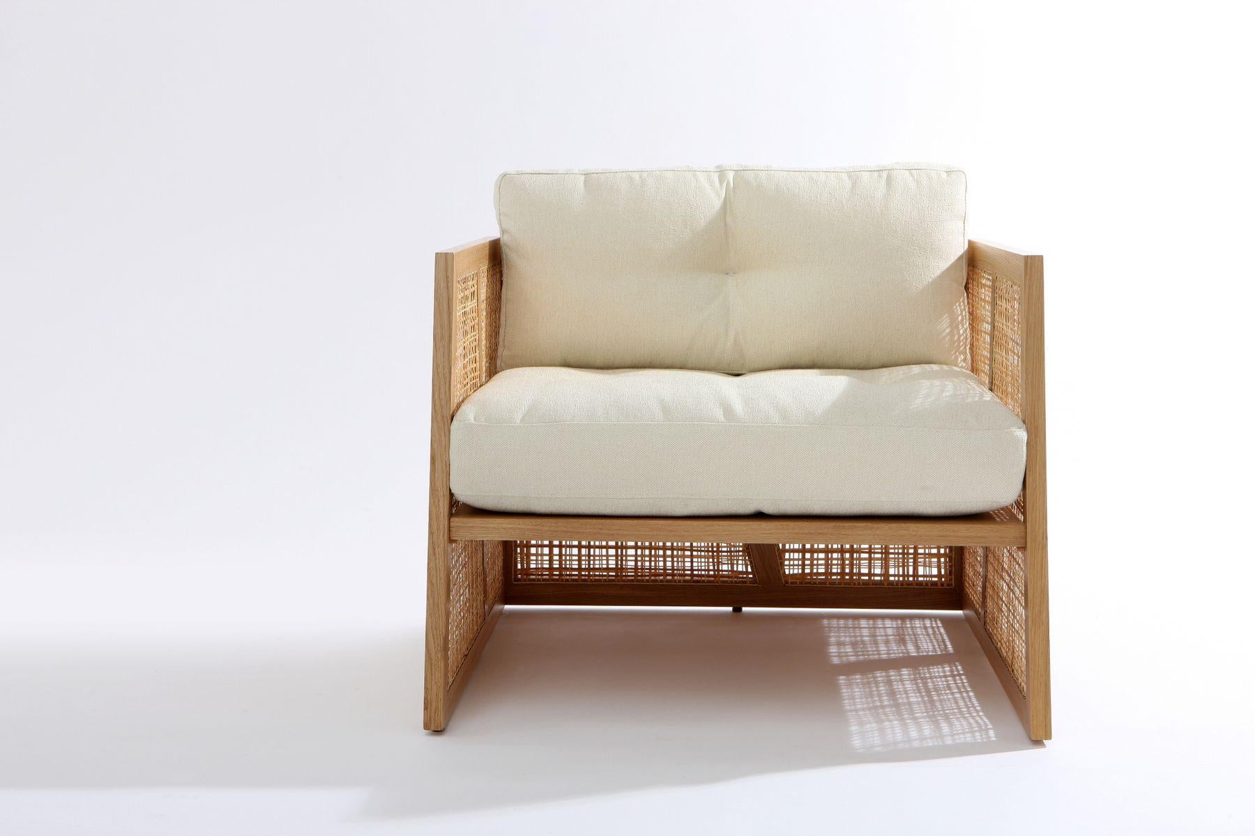 Zeitgenössischer Sessel, 2er-Set aus natürlichem Stroh (Moderne der Mitte des Jahrhunderts) im Angebot