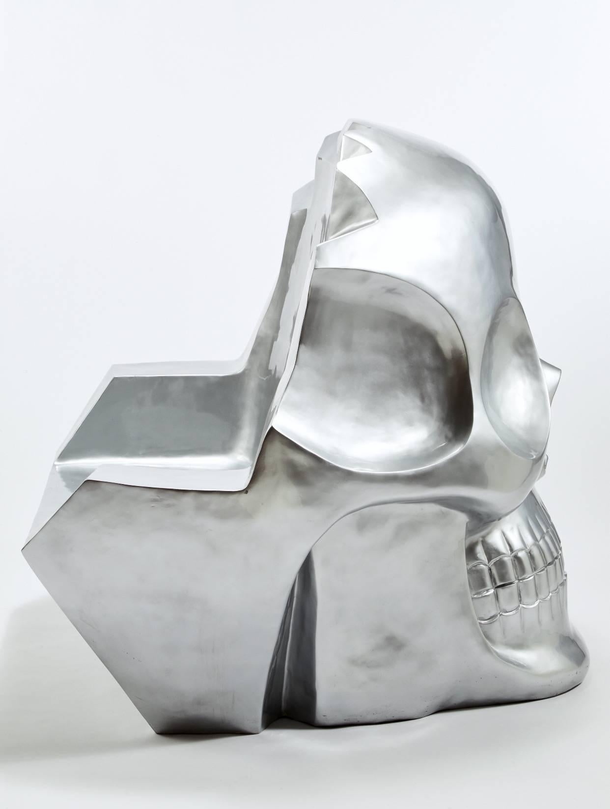 Résine Fauteuil contemporain « crâne transvital » en forme de mère par Antonio Cagianelli, Italie en vente