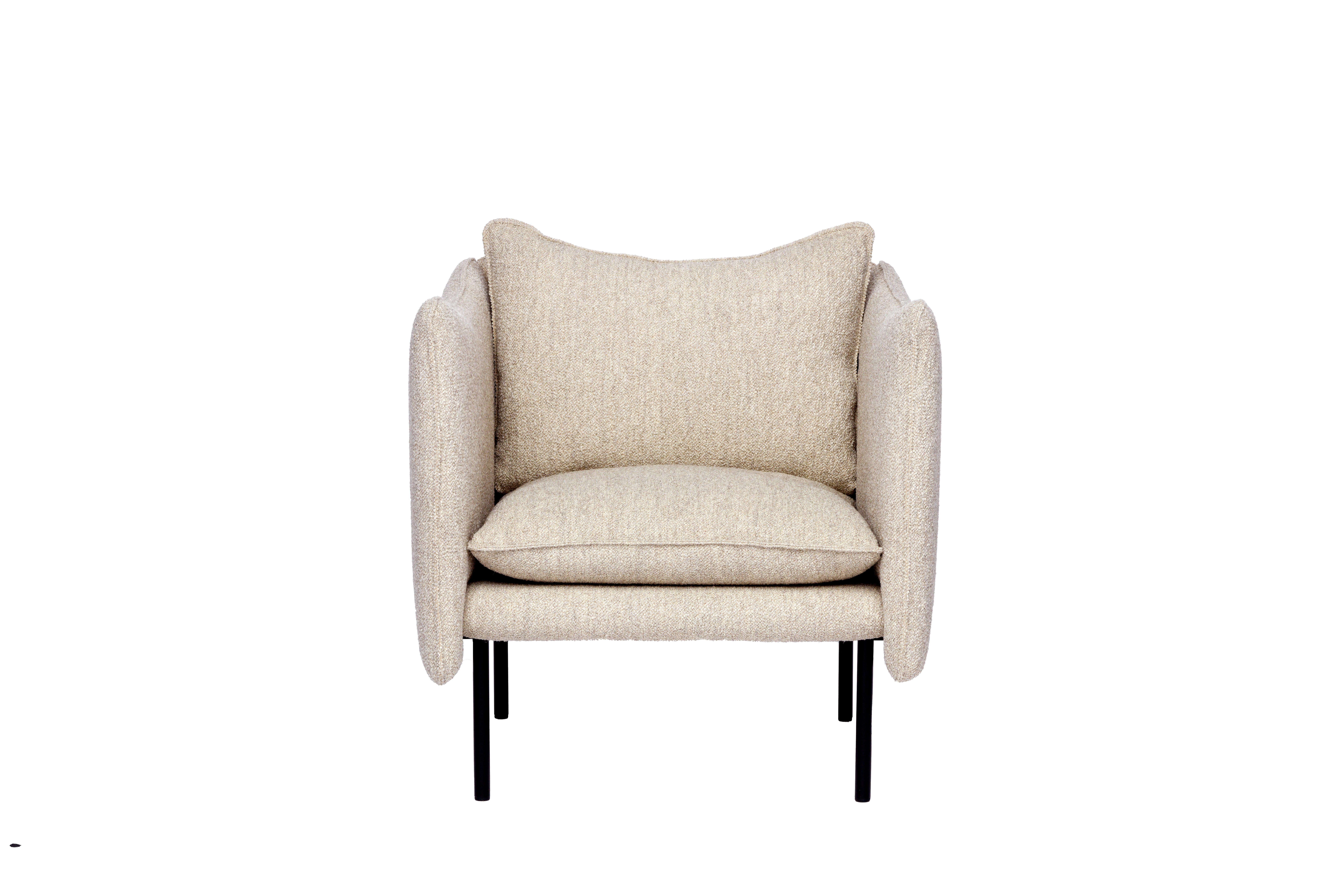 Contemporary Armchair 'Tiki' by Fogia, Sand Fabric  In New Condition For Sale In Paris, FR