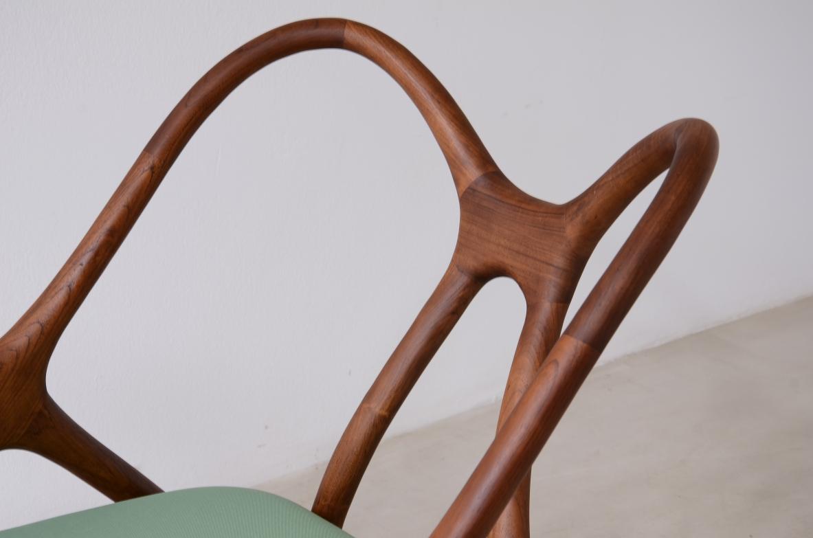 Sillón contemporáneo con formas antropomórficas Moderno de mediados de siglo en venta