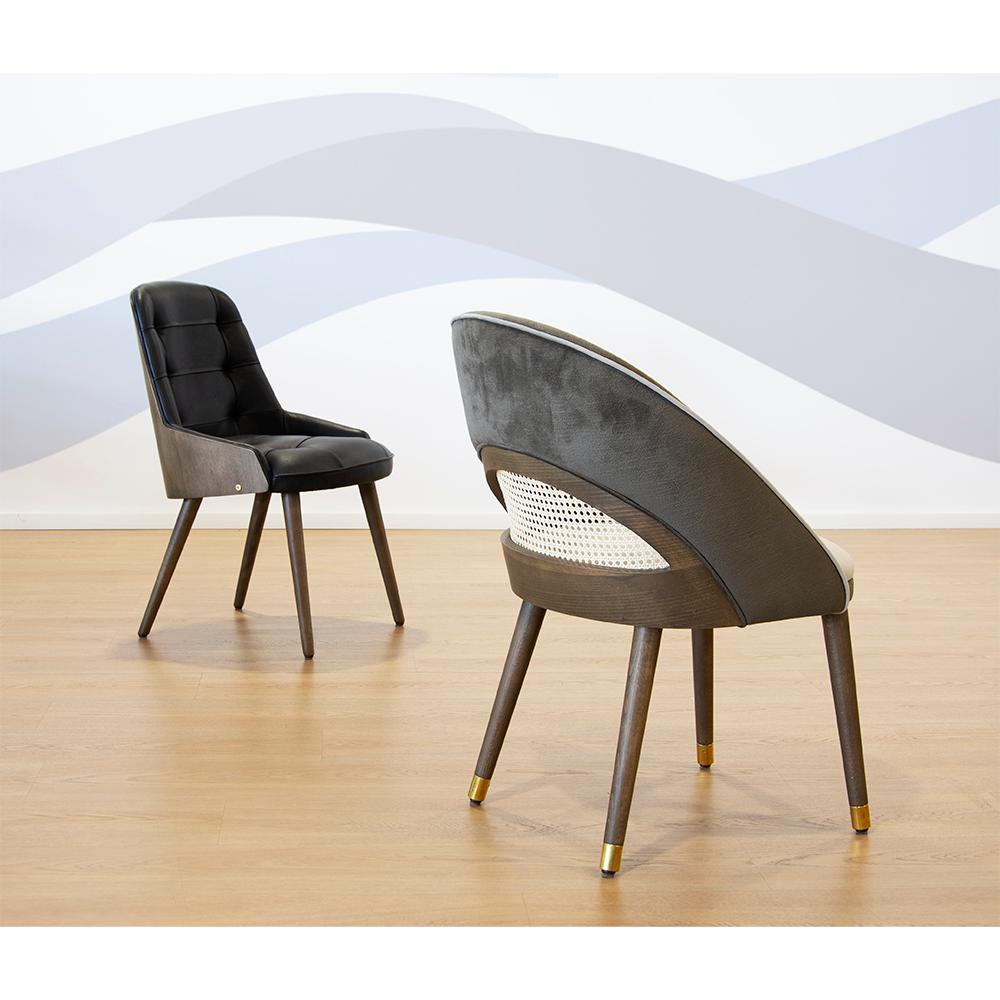 Contemporary Sessel mit Rückenlehne aus Rohrgeflecht (Holz) im Angebot