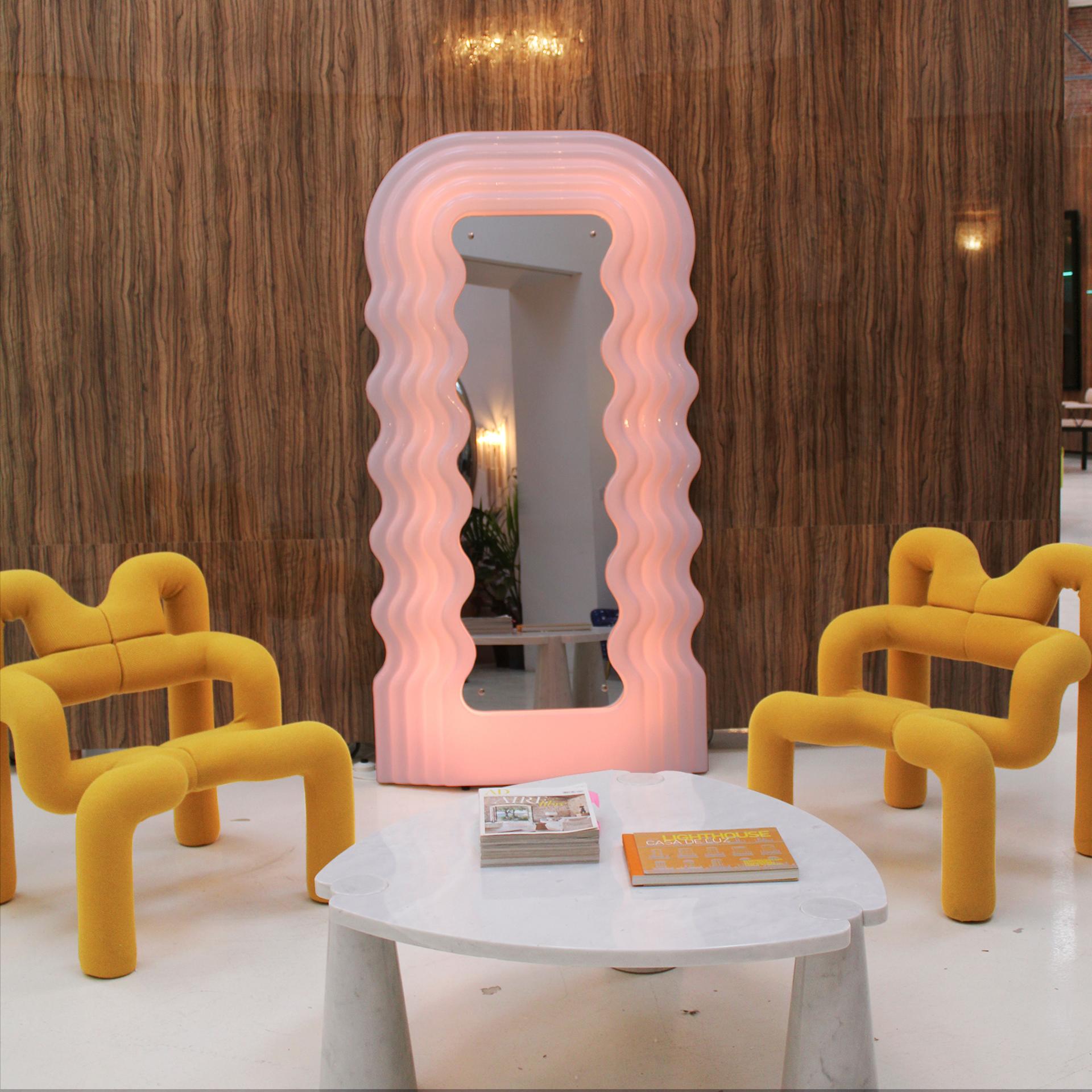 Zeitgenössische Sessel Mod Ekstrem Entworfen von Terje Ekstrom (Metall) im Angebot