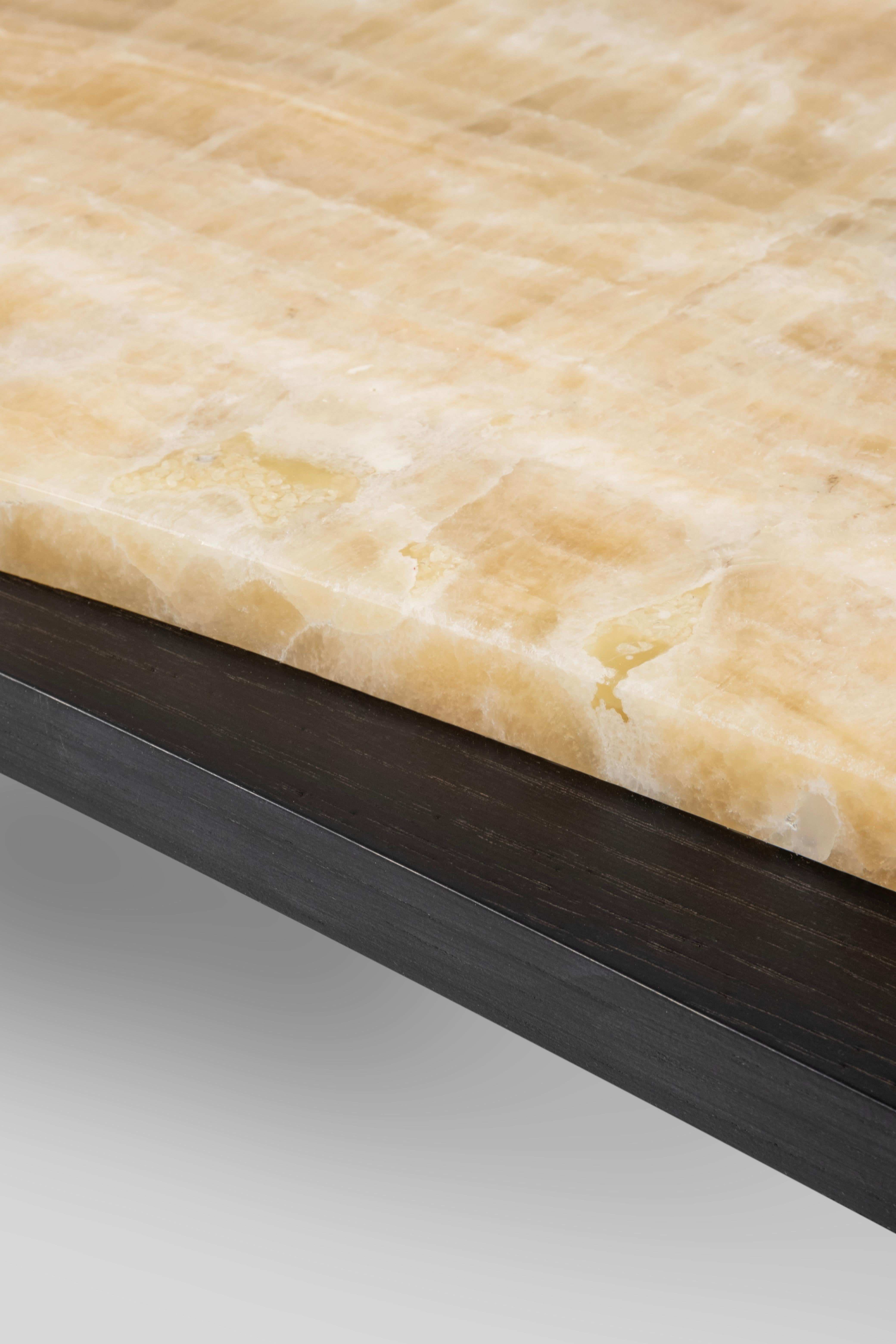 Table basse contemporaine Armona, Onyx, Oak Oak, Handmade in Portugal by Greenapple Neuf - En vente à Lisboa, PT