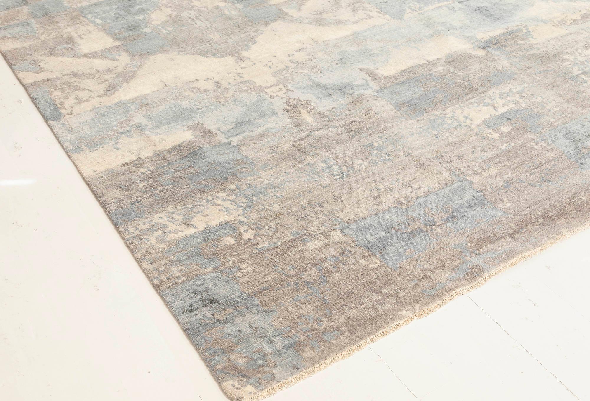 Zeitgenössischer blauer, grauer Wollteppich im Art-déco-Design von Doris Leslie Blau im Zustand „Neu“ im Angebot in New York, NY