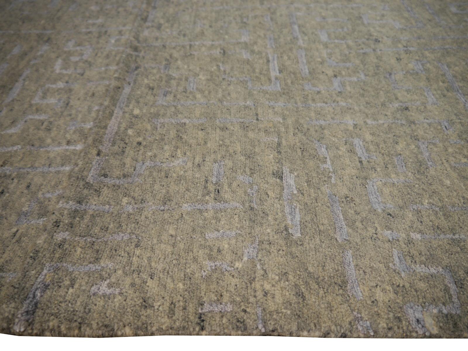 Zeitgenössischer Art-Déco-Design-Teppich, handgeknüpft aus Wolle und Seide, Kollektion Djoharian im Angebot 1