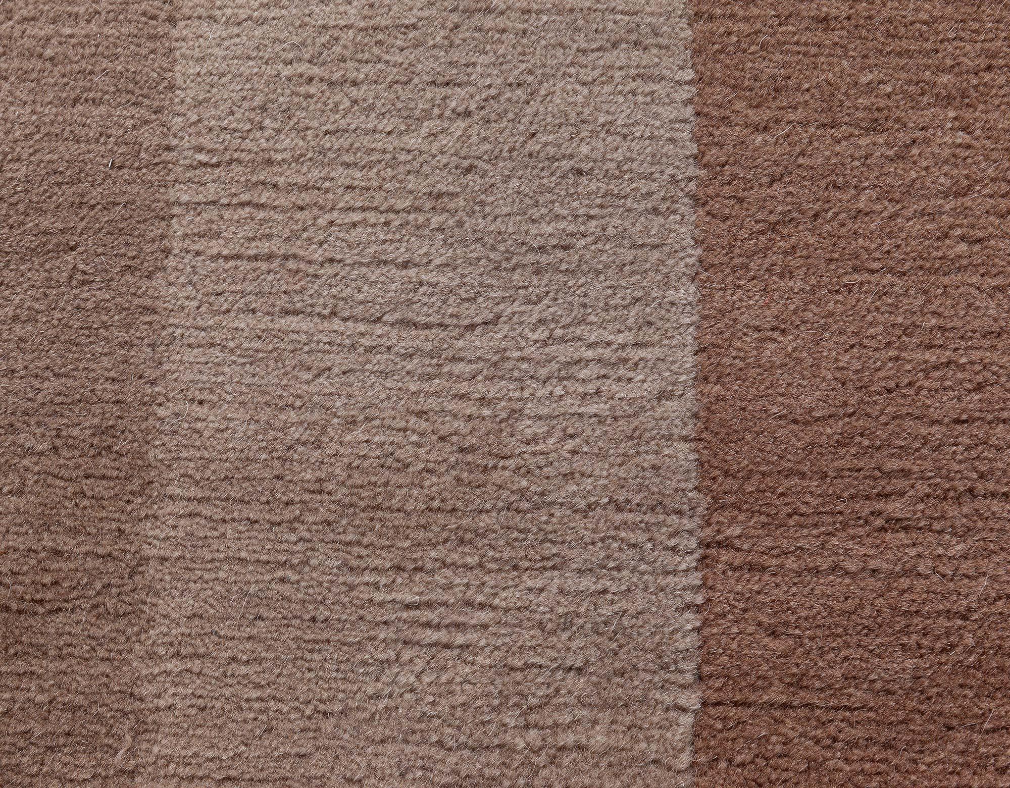 Contemporary Art Deco Design Tibetan Beige and Brown Rug von Doris Leslie Blau (Nepalesisch) im Angebot