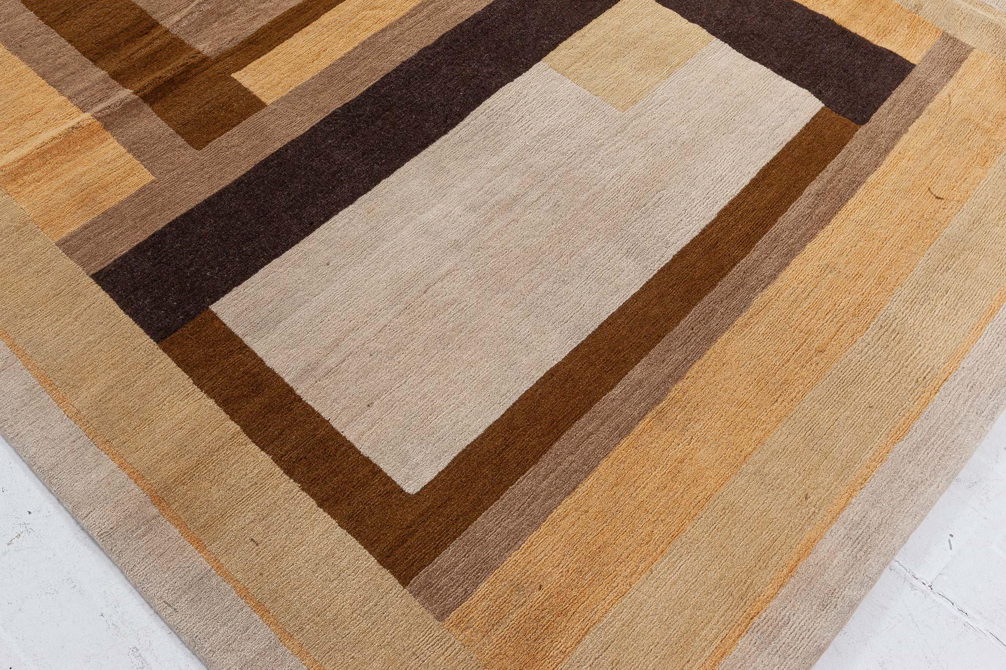 Zeitgenössischer, vom Art déco inspirierter brauner, beige und gelber Teppich von Doris Leslie Blau (21. Jahrhundert und zeitgenössisch) im Angebot