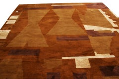 Zeitgenössisches, von Art Deco inspiriertes Design Brauner und beiger Teppich aus Wolle und Seide