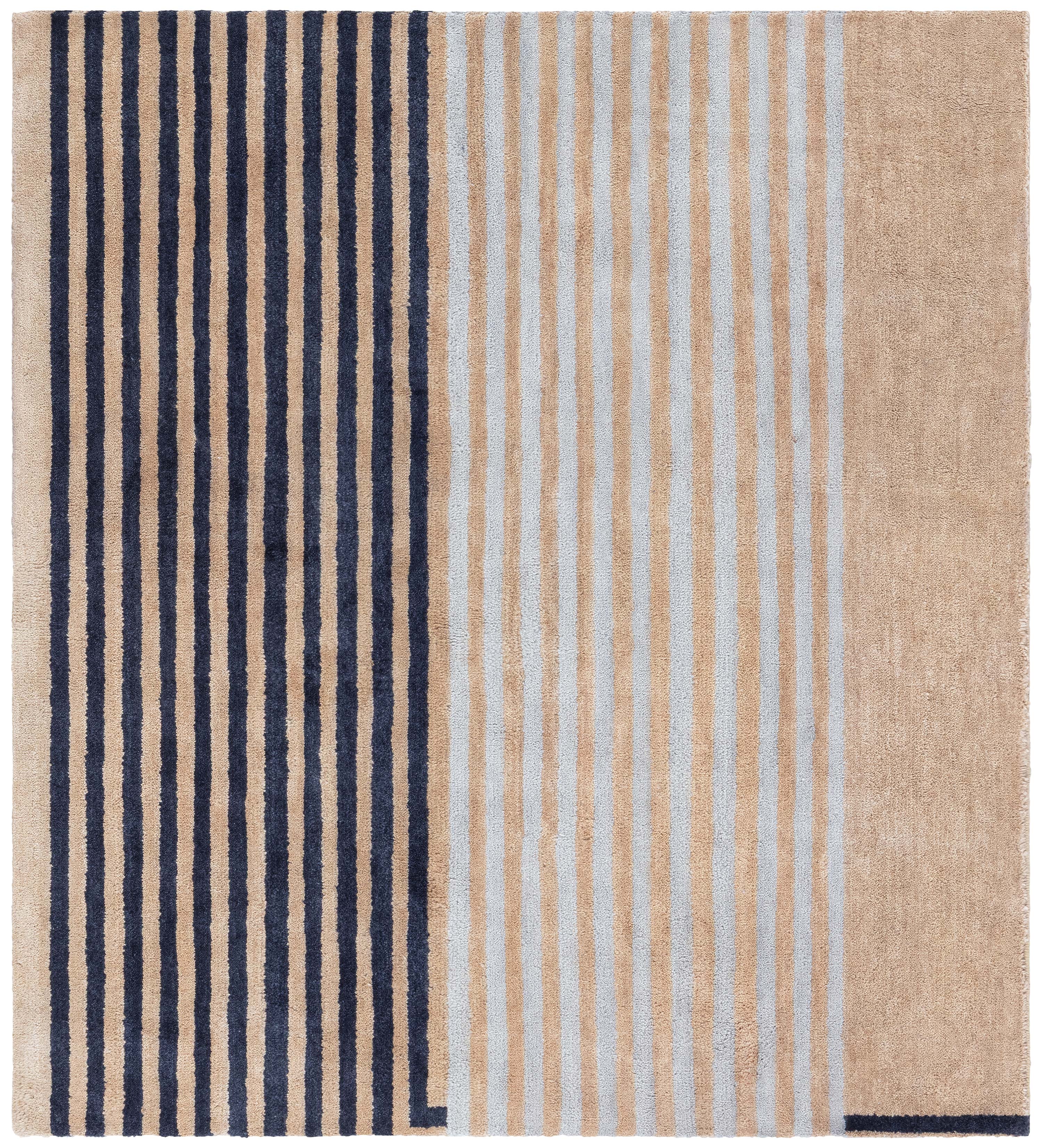 Moderner, vom Art déco inspirierter, geometrischer Teppich in warmem Beige von Doris Leslie Blau