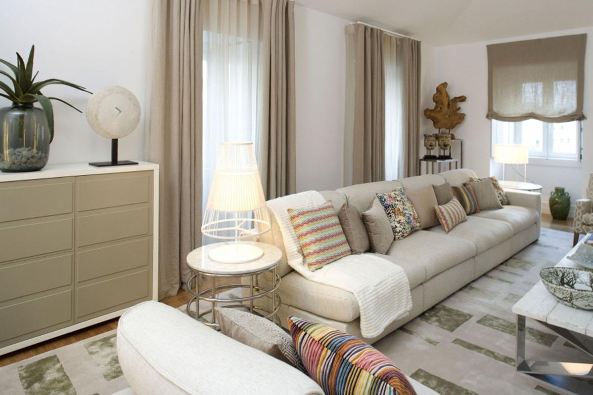 Contemporary Art Deco Inspired Up Table Lamp Ivory and Polished Brass In New Condition For Sale In Lisbon, PT