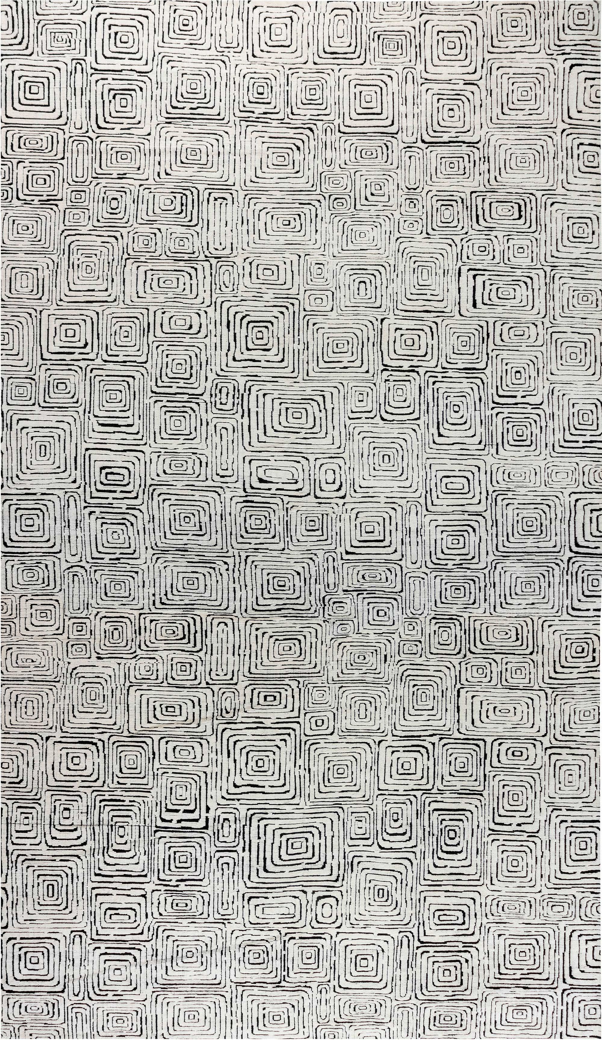 Moderner Art-déco-Teppich in Elfenbein und Anthrazit „Quagmire“ von Doris Leslie Blau im Angebot