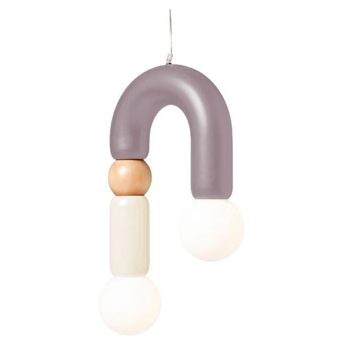 Lampe à suspension Art Déco contemporaine Play II en lilas, ivoire et chêne naturel par UTU