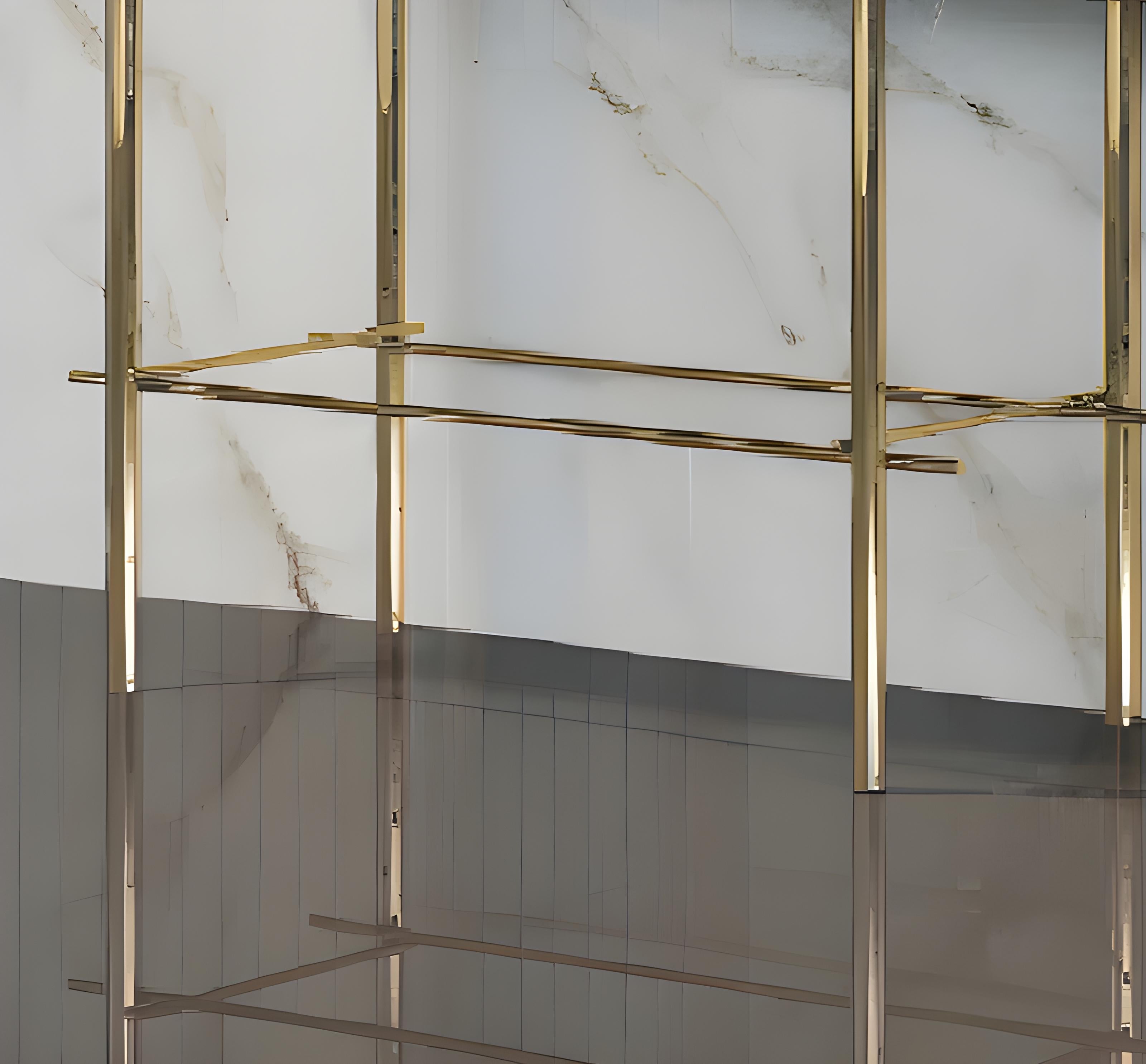 Metallo Armadio contemporaneo in stile Art Deco Revival di forma rettangolare di Mondo Design Studio in vendita