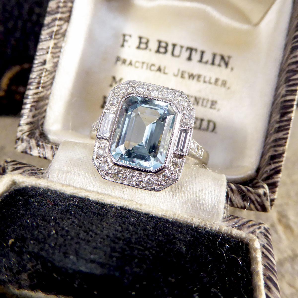 Contemporary Art Deco Style 2.10ct Aquamarine and Diamond Cluster Ring in Plat 3