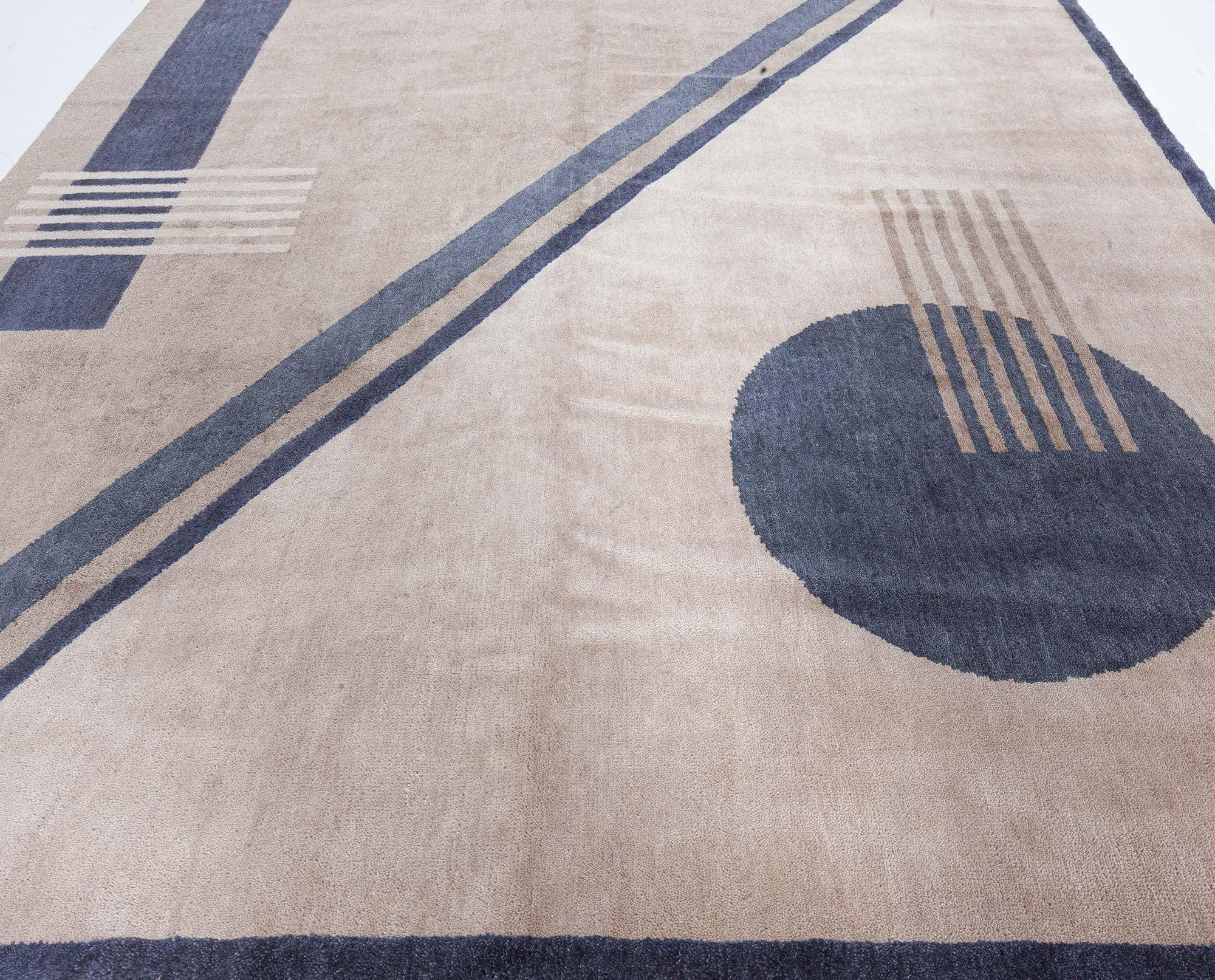 Annodato a mano Tappeto contemporaneo in stile Art Deco di Doris Leslie Blau in vendita