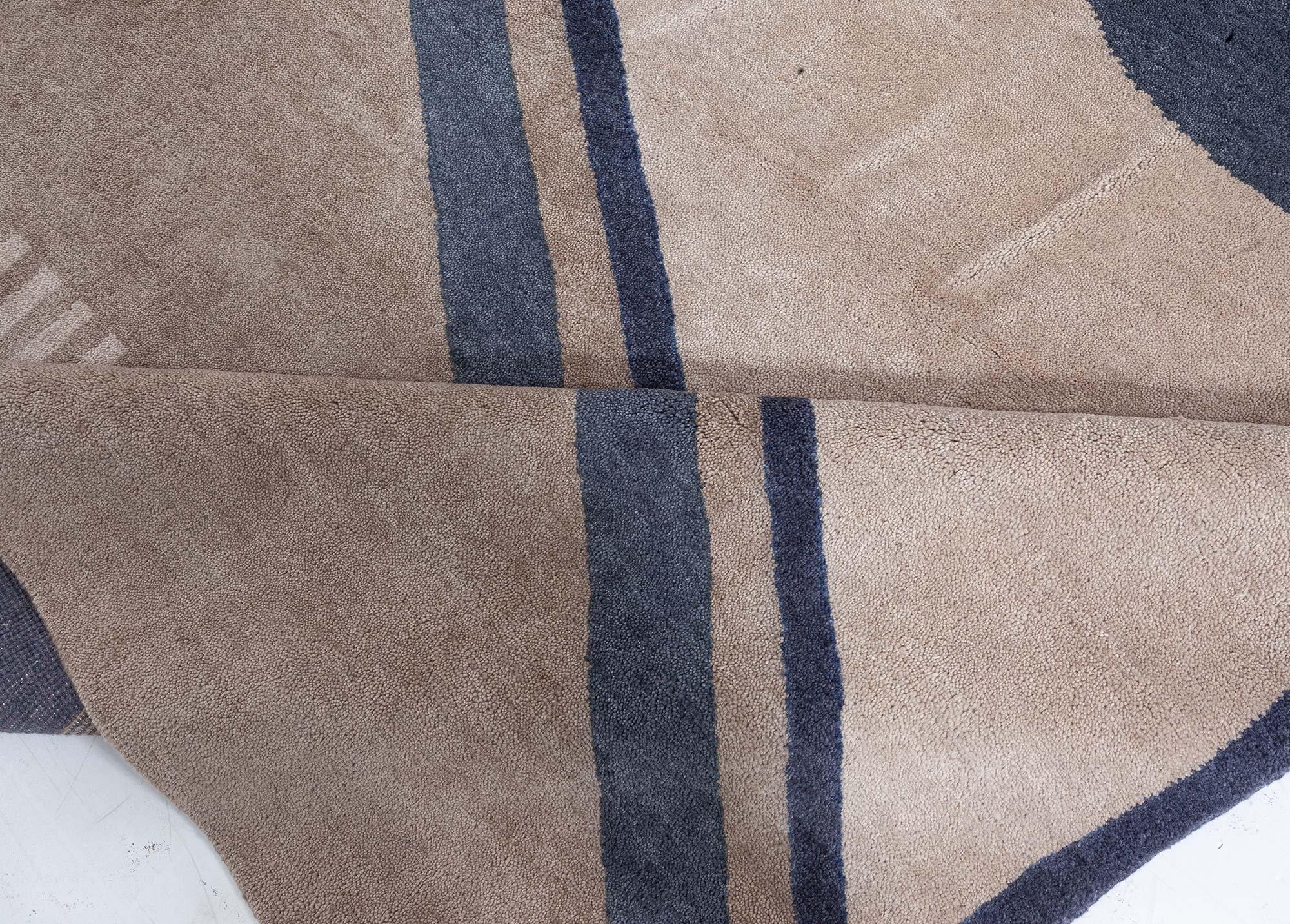 XXI secolo e contemporaneo Tappeto contemporaneo in stile Art Deco di Doris Leslie Blau in vendita