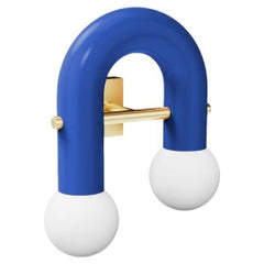 Zeitgenössischer Art-Déco-Wandleuchter Pyppe II aus poliertem Messing und Taupe von UTU Lamps