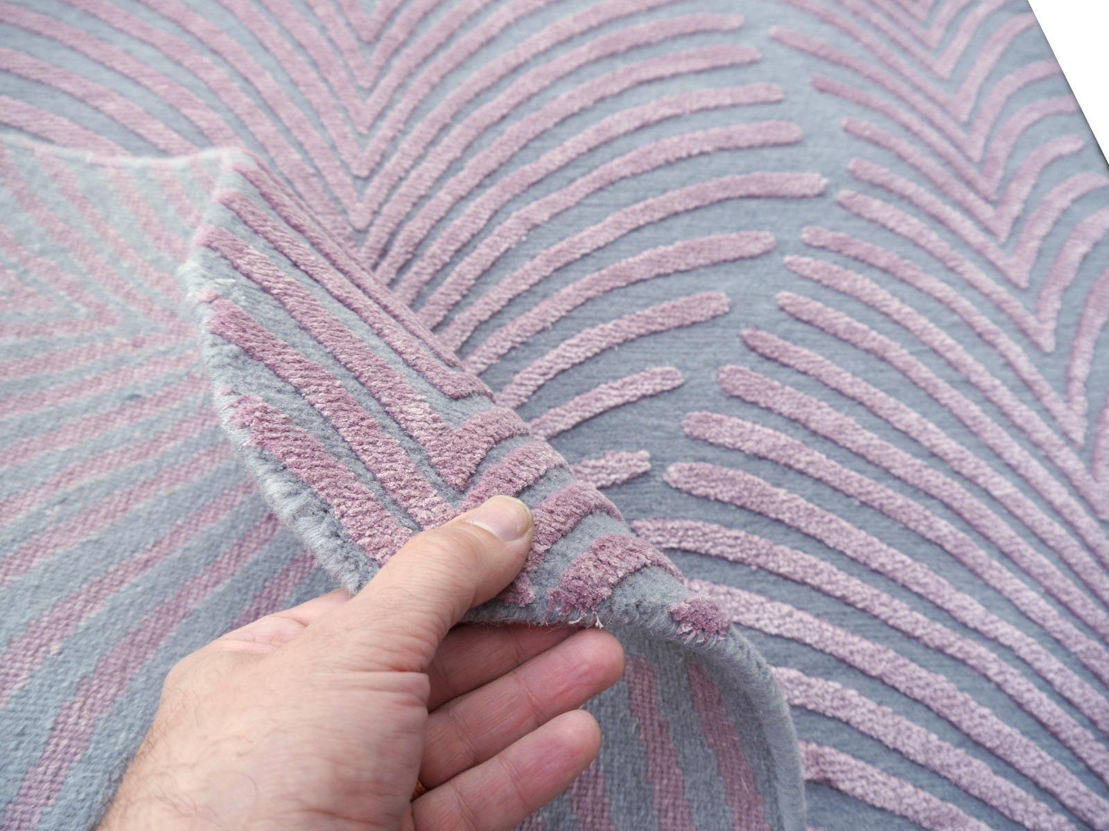Zeitgenössischer Art Deco Zebra Teppich Handgeknüpft Grau Wolle Seide Djoharian Kollektion im Angebot 5