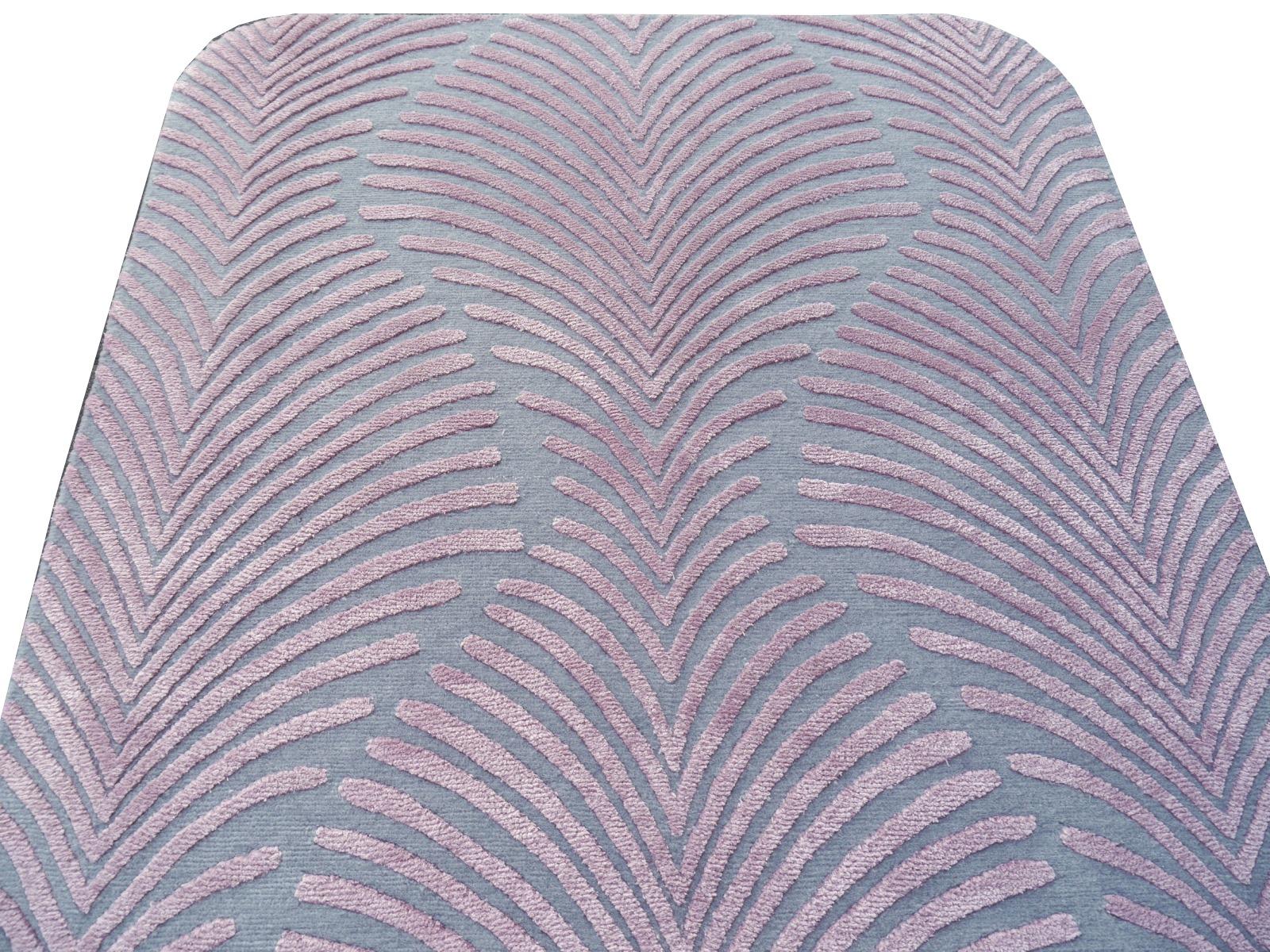 Tappeto Art Deco Zebra Design cinese annodato a mano in lana e seta grigio Djoharian in vendita 1