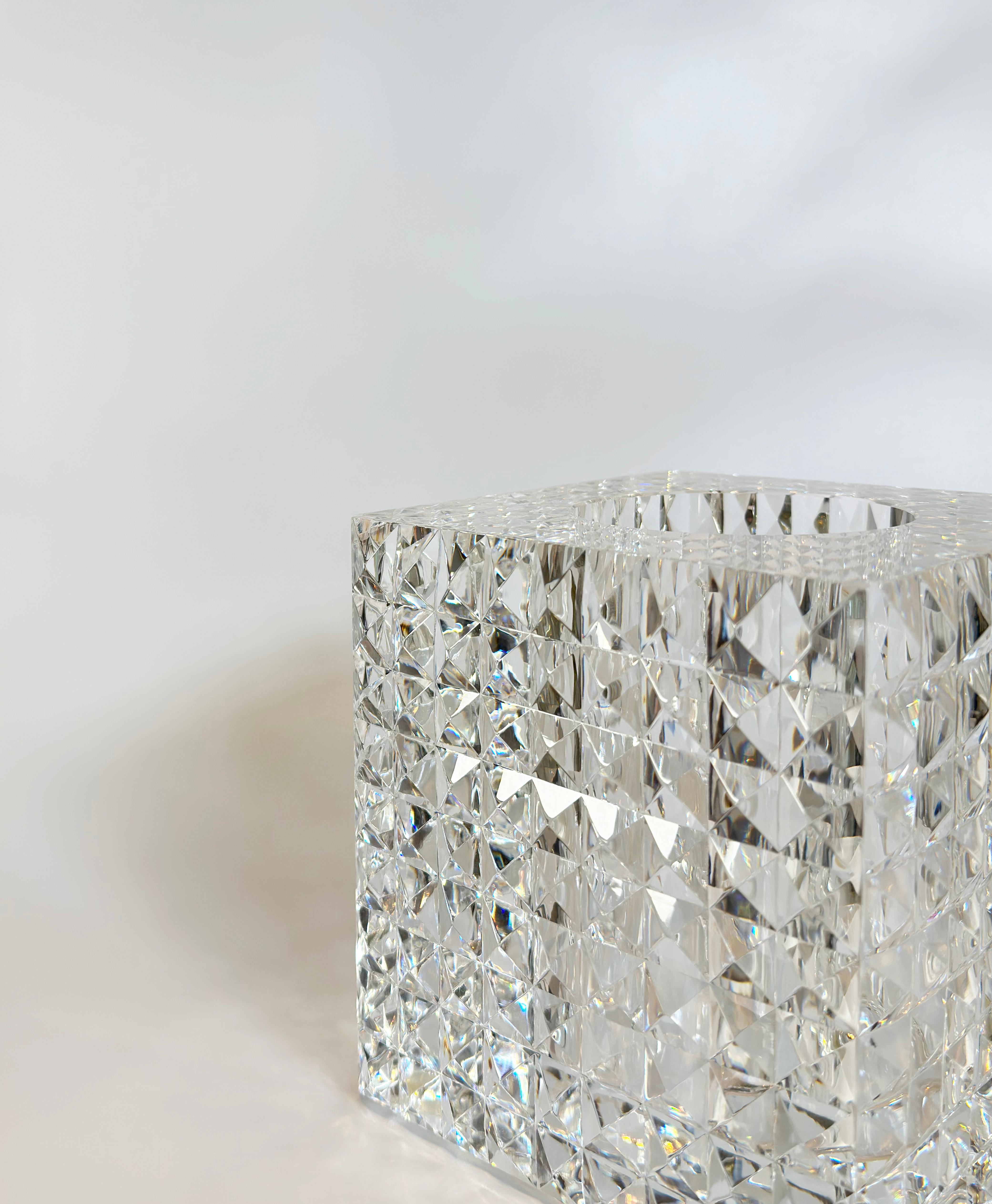 Polished Large Contemporary Clear Optical Glass Pyramid Cube Vase by Veritas Home 