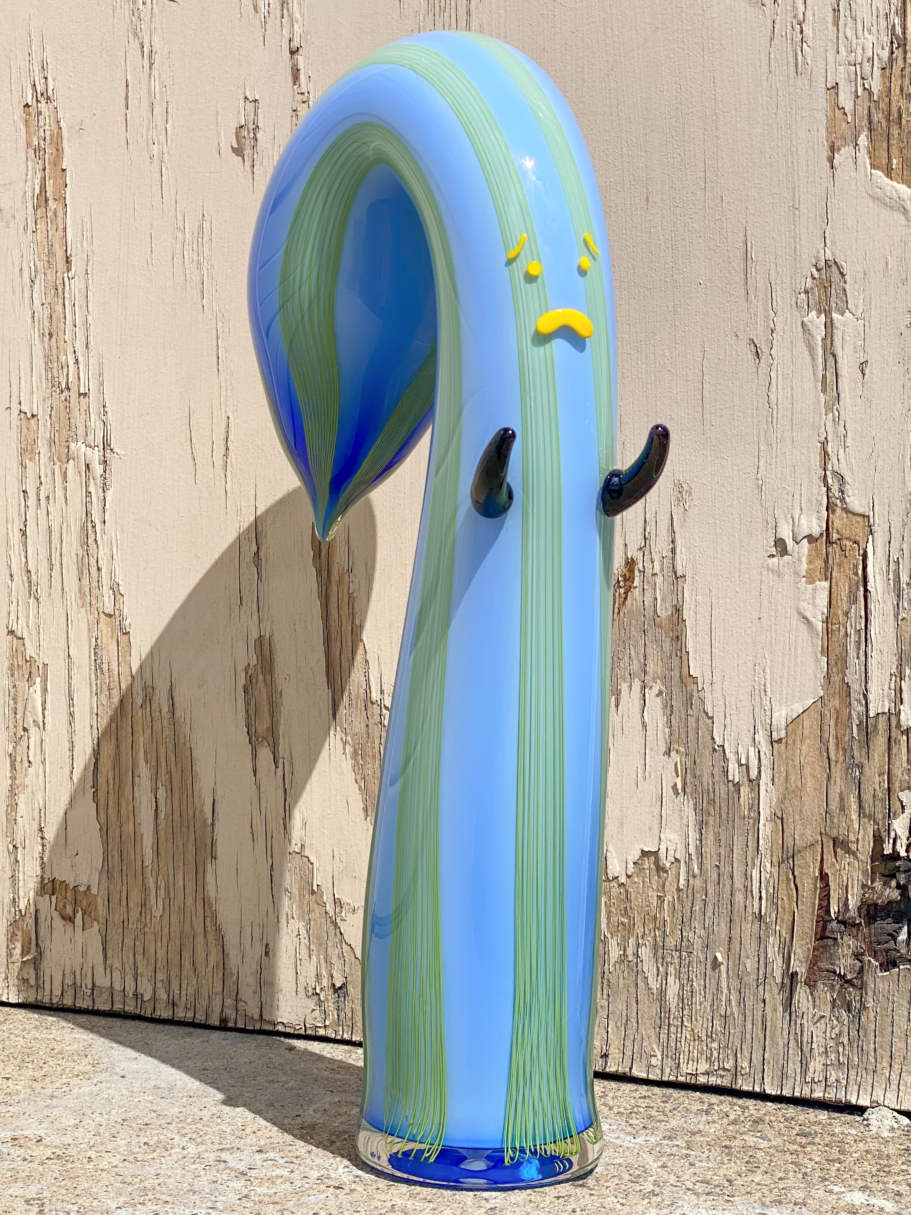 Zeitgenössische Kunstglas-Skulptur Blaue Drooper-Mond-Skulptur von Austin Stern  (Moderne) im Angebot