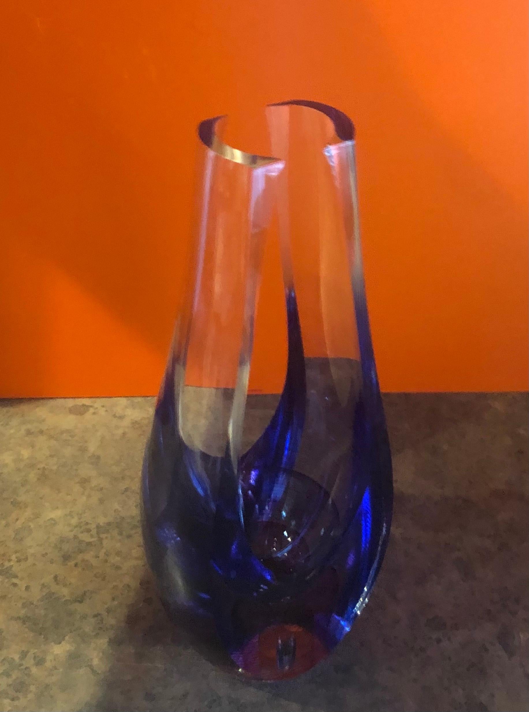 Vase/sculpture en verre d'art contemporain de Kit Karbler & Michael David en vente 5