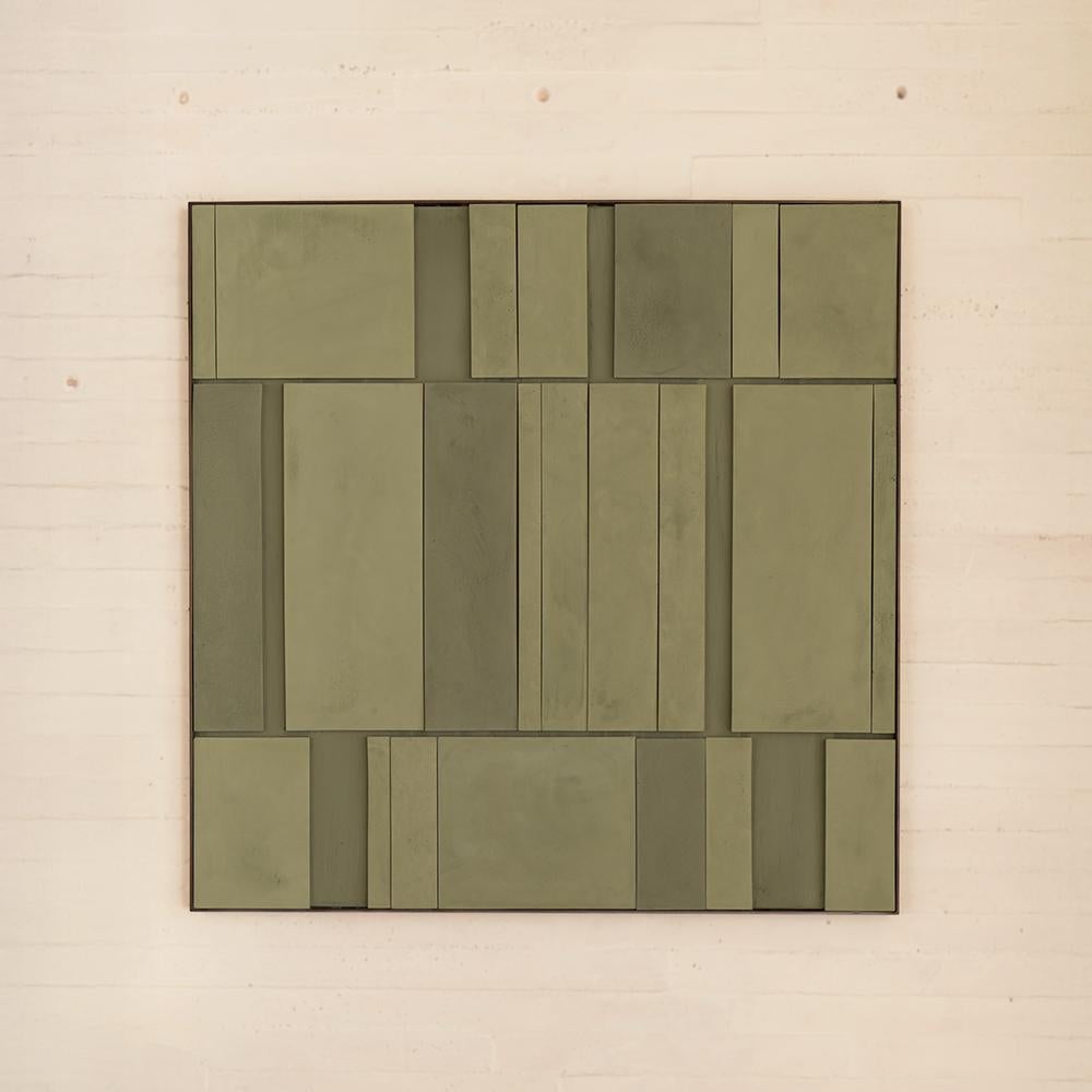 Litho est un projet de design contemporain ancré dans l'essence ancestrale du chukum, une finition naturelle du Yucatán qui mêle l'écorce de l'arbre Havardia albicans à la pierre calcaire. Né d'une admiration pour l'authenticité, Litho a commencé