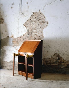 Escritorio Arte Contemporáneo Amanuense Madera Cerezo Oscuro by Adolfo Natalini