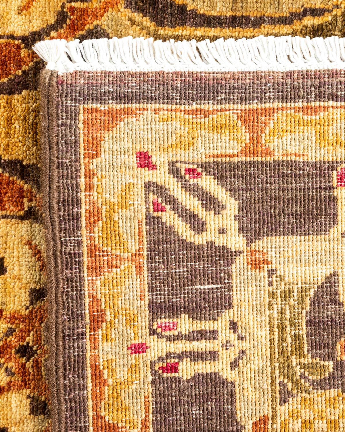 Contemporary Arts & Craft Hand Knotted Wool Beige Area Rug (21. Jahrhundert und zeitgenössisch) im Angebot