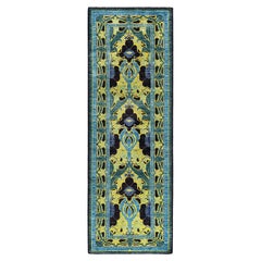 Tapis de course noir en laine nouée à la main par AM Contemporary & Craft 2' 7" x 7' 10"