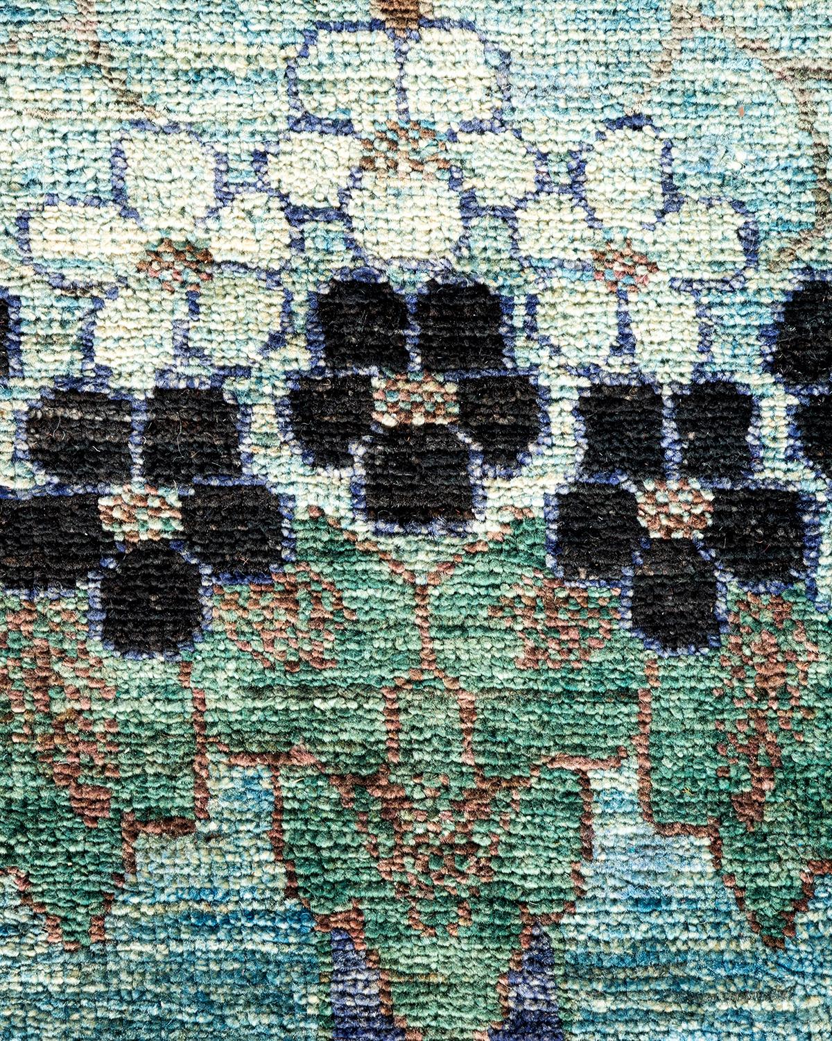 Contemporary Arts & Crafts Hand Knotted Wool Light Blue Area Rug (Pakistanisch) im Angebot