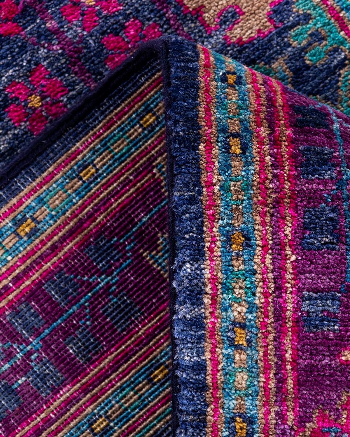 Contemporary Arts & Crafts Läufer aus handgeknüpfter Wolle lila  im Angebot 1