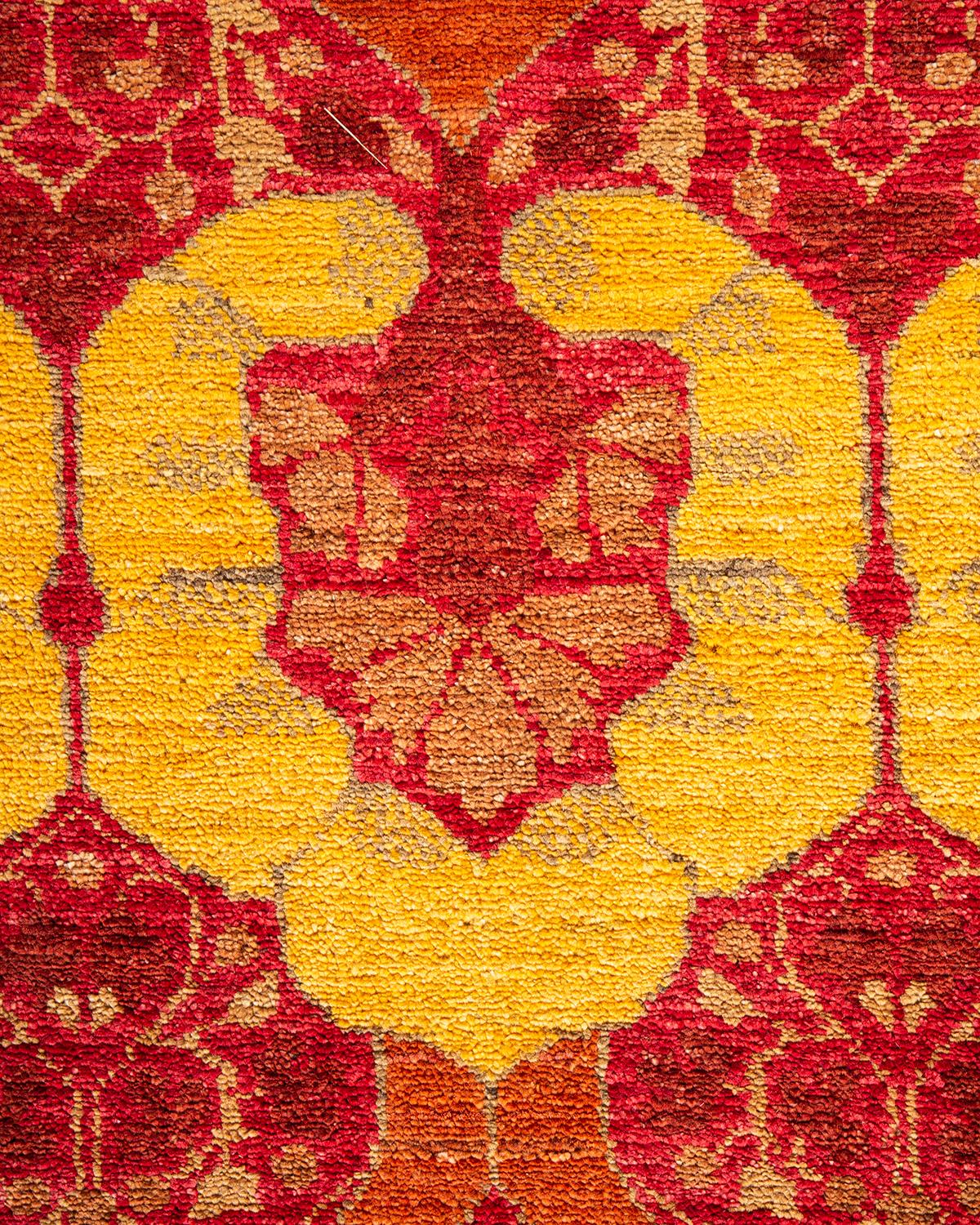 Contemporary Arts & Crafts Hand Knotted Wool Red Area Rug (Pakistanisch) im Angebot
